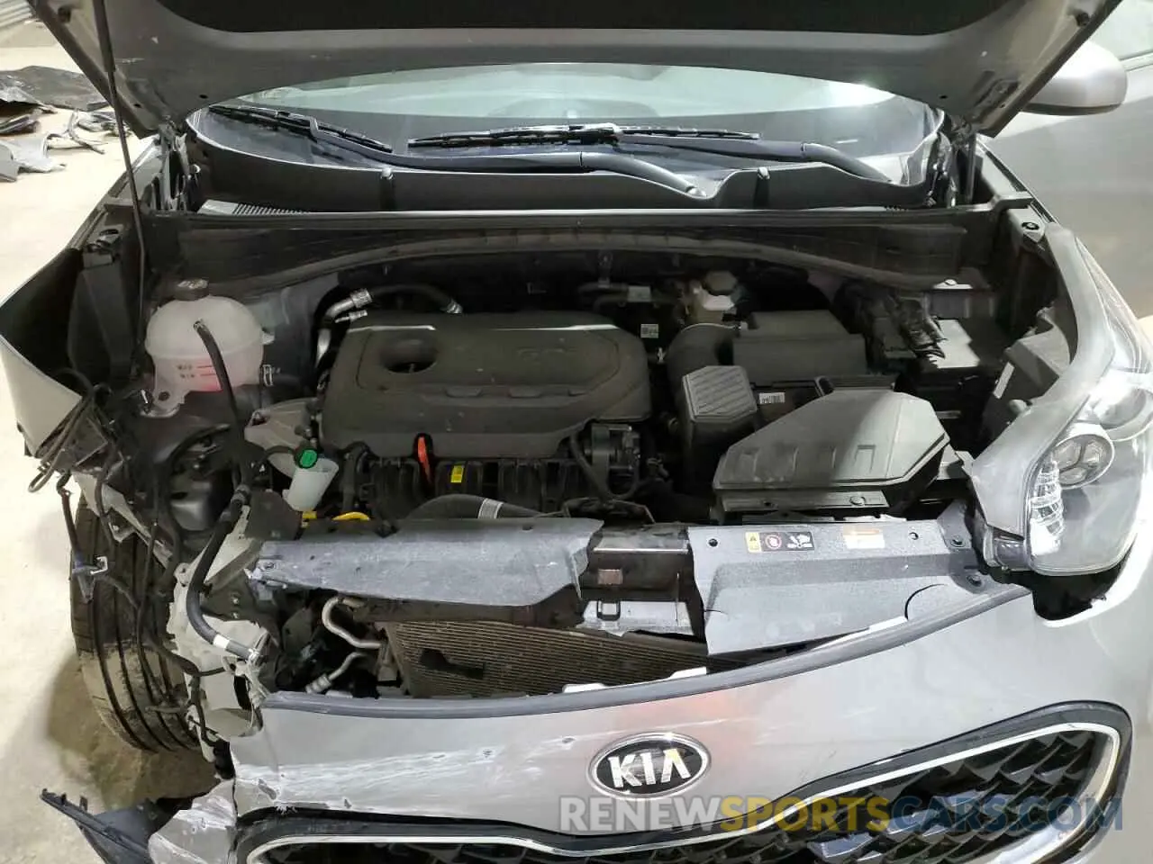 12 Photograph of a damaged car KNDPMCAC1N7010869 KIA SPORTAGE 2022