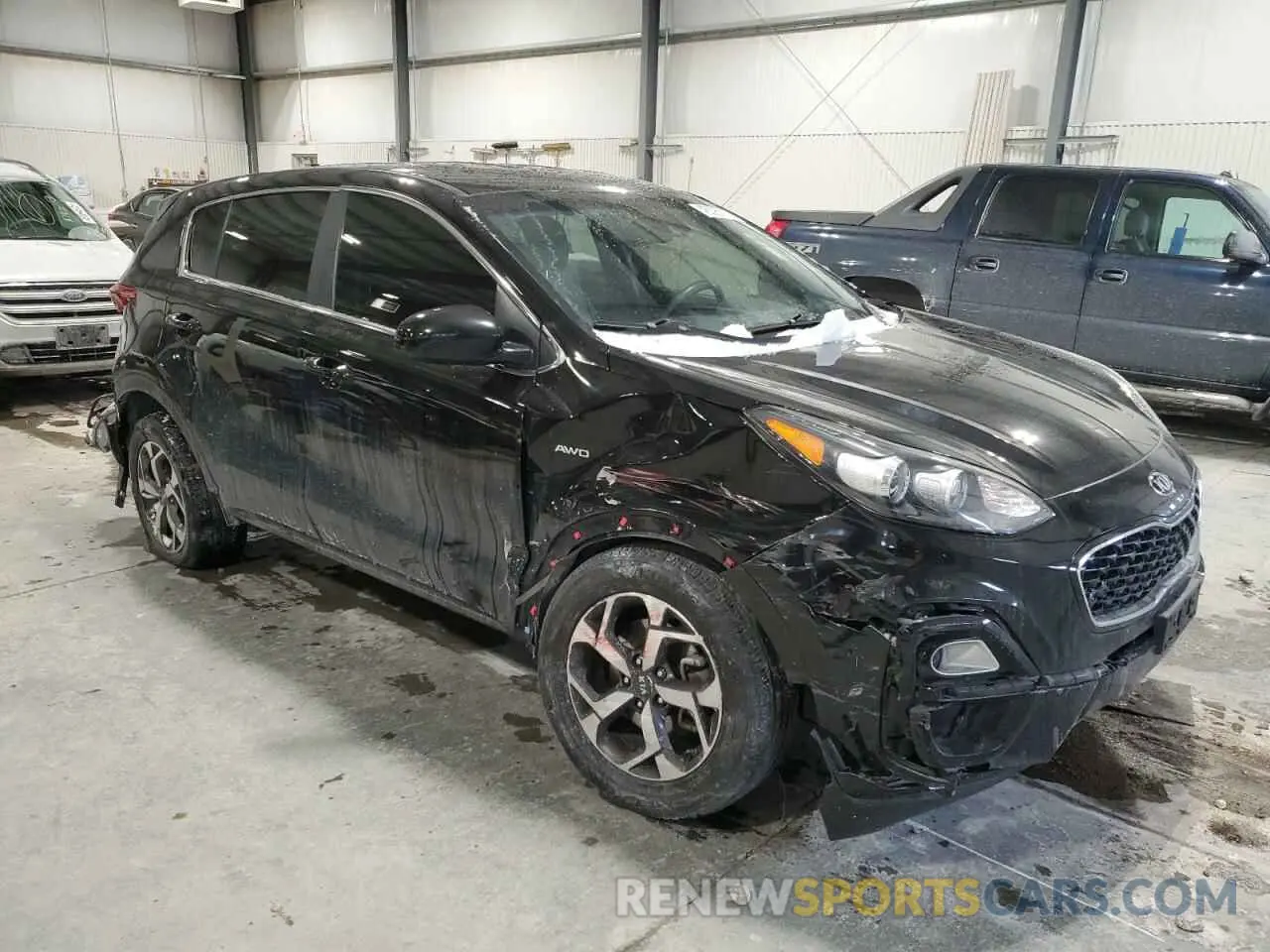 4 Photograph of a damaged car KNDPMCAC1N7947012 KIA SPORTAGE 2022