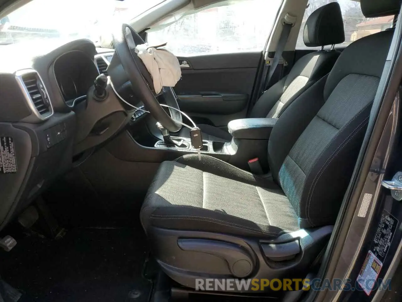7 Photograph of a damaged car KNDPMCAC4N7991456 KIA SPORTAGE 2022