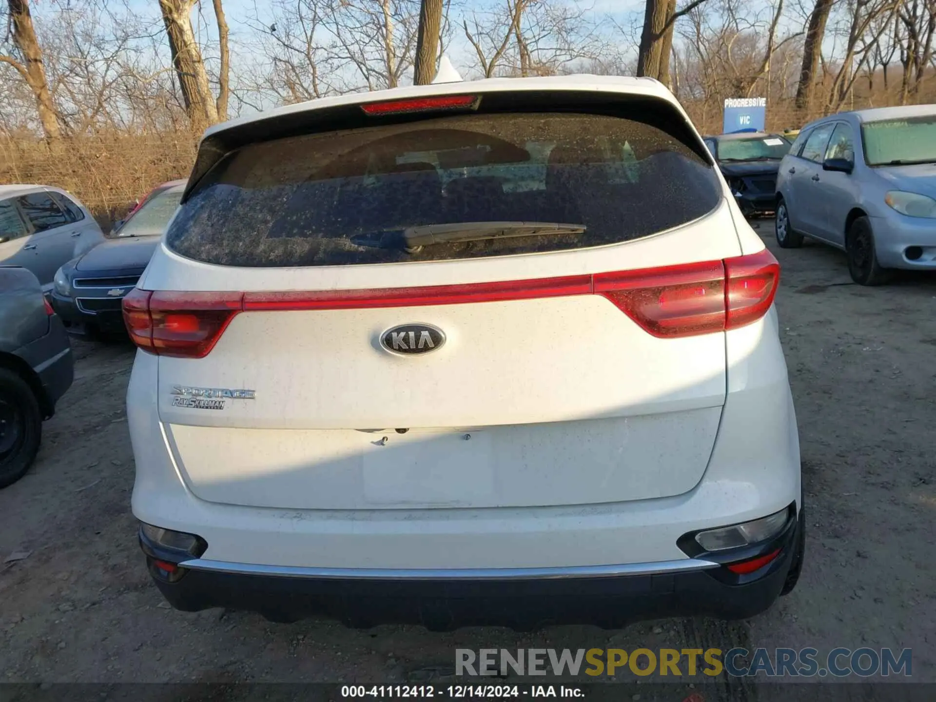 16 Photograph of a damaged car KNDPMCAC6N7961486 KIA SPORTAGE 2022