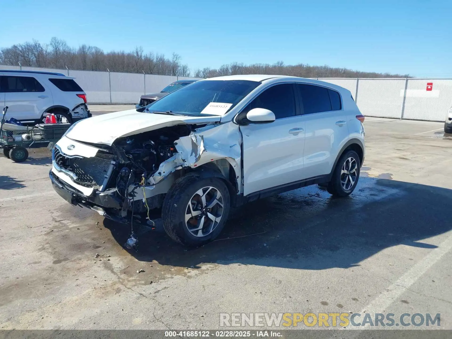 2 Photograph of a damaged car KNDPMCAC8N7957004 KIA SPORTAGE 2022