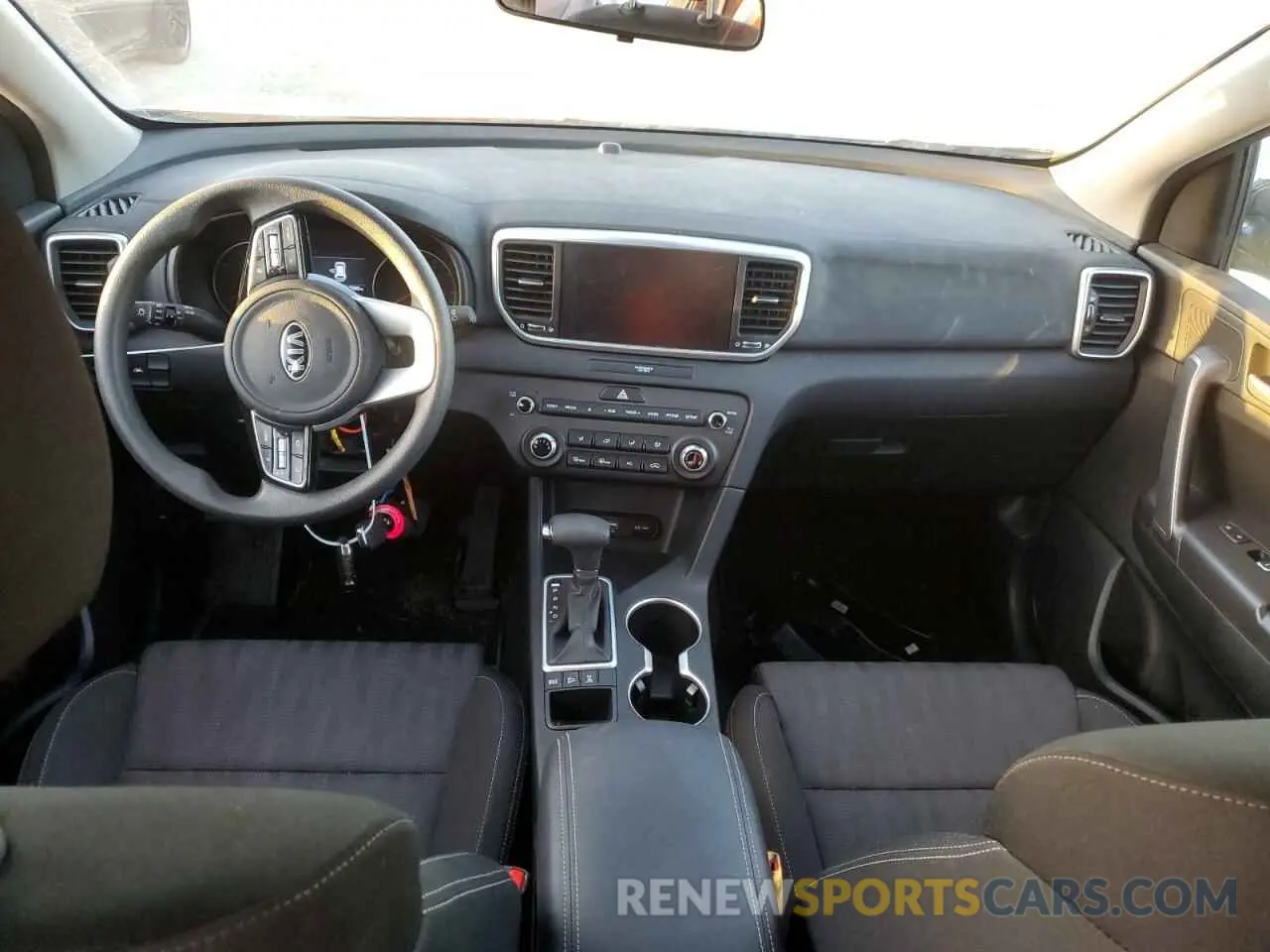 8 Фотография поврежденного автомобиля KNDPMCAC8N7993274 KIA SPORTAGE 2022