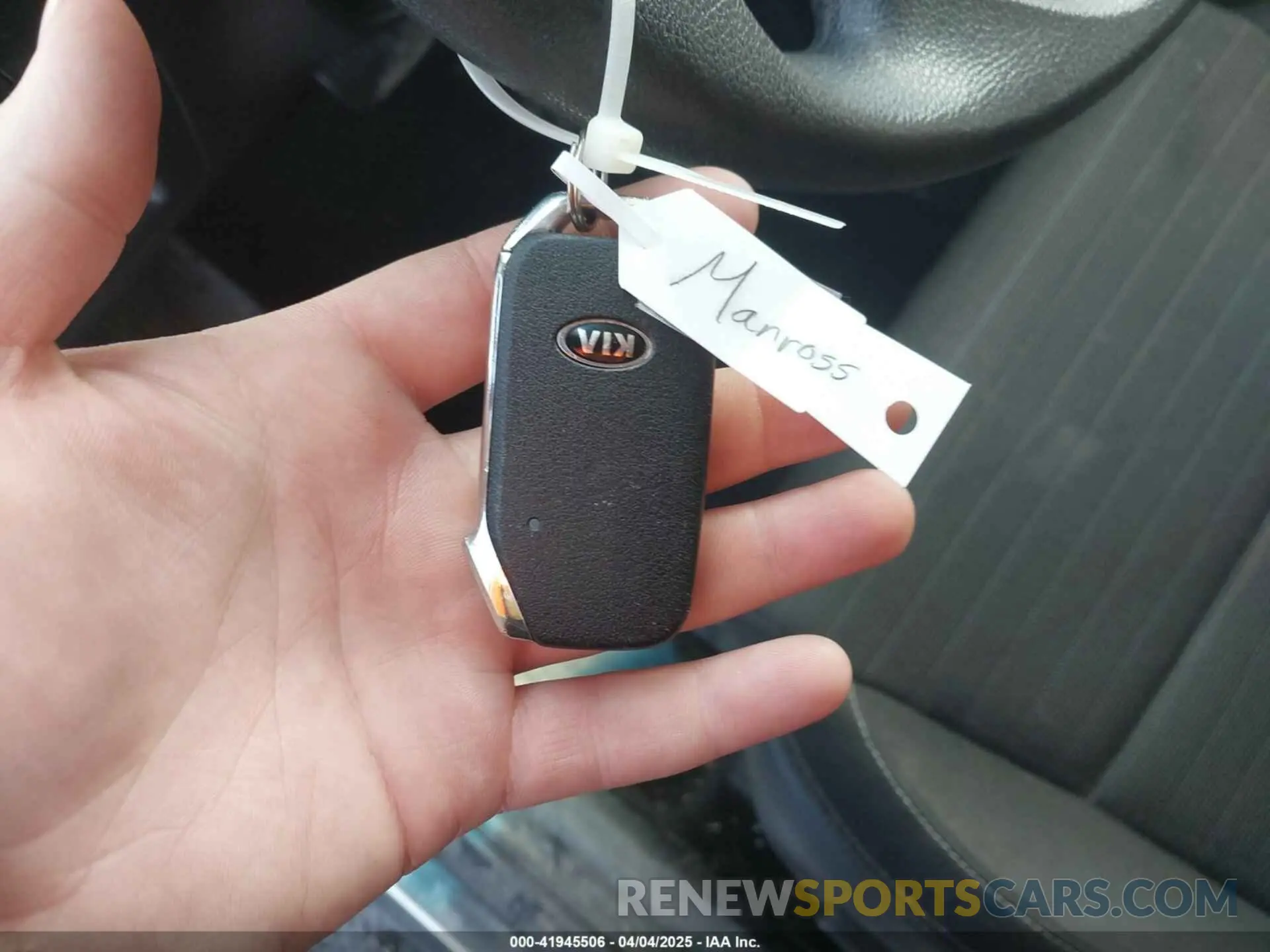 11 Photograph of a damaged car KNDPMCACXN7978467 KIA SPORTAGE 2022