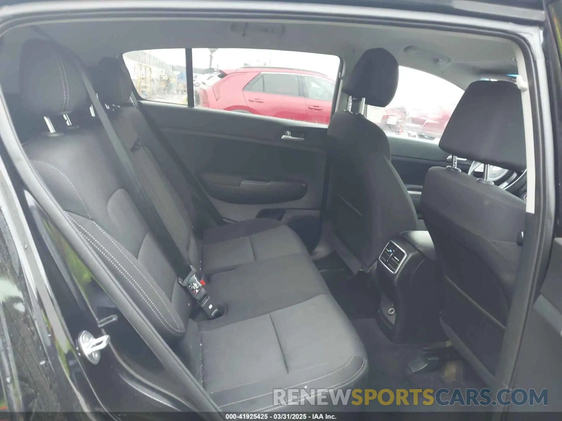 8 Photograph of a damaged car KNDPMCACXN7980493 KIA SPORTAGE 2022