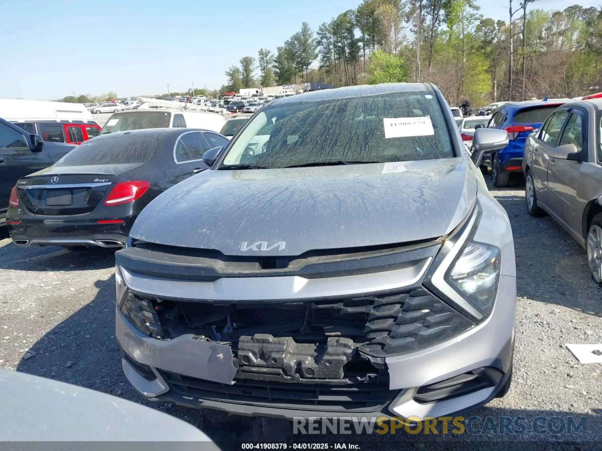 12 Photograph of a damaged car 5XYK33AF1PG083401 KIA SPORTAGE 2023