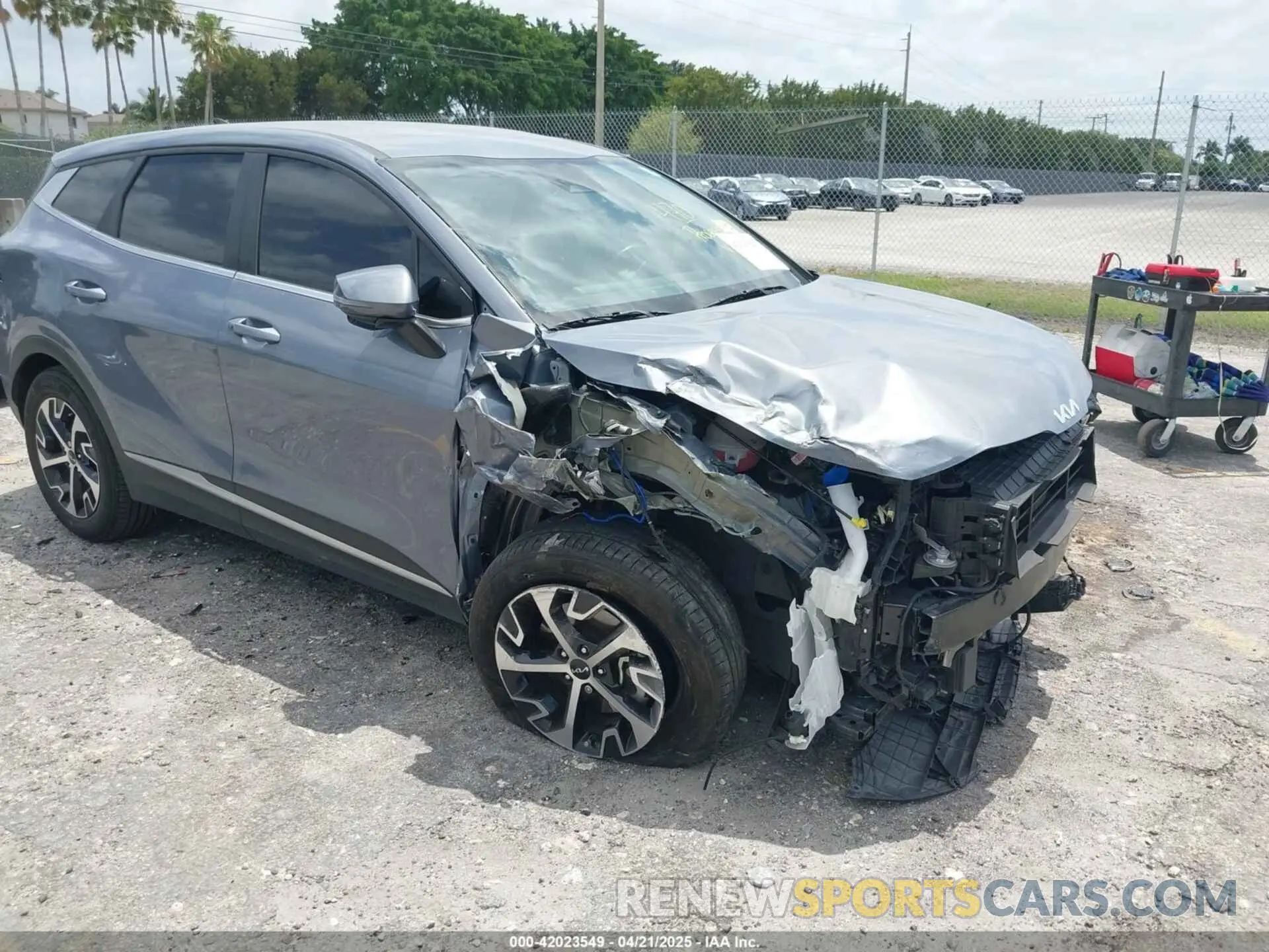 1 Photograph of a damaged car 5XYK33AF5PG044522 KIA SPORTAGE 2023