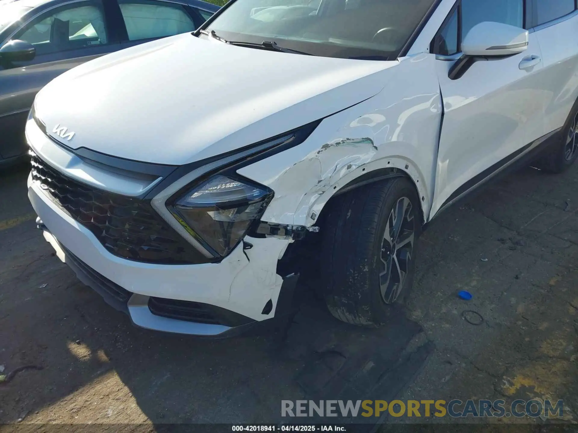 6 Photograph of a damaged car 5XYK33AF5PG065113 KIA SPORTAGE 2023