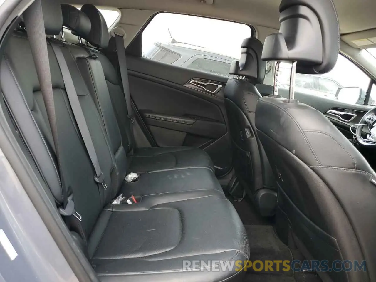 10 Фотография поврежденного автомобиля 5XYK33AF9PG084621 KIA SPORTAGE 2023