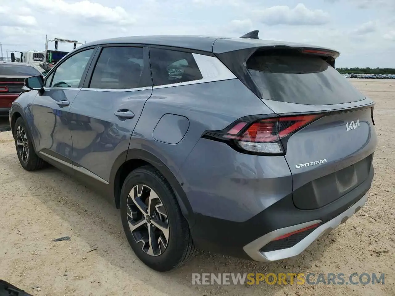 2 Фотография поврежденного автомобиля 5XYK33AF9PG084621 KIA SPORTAGE 2023