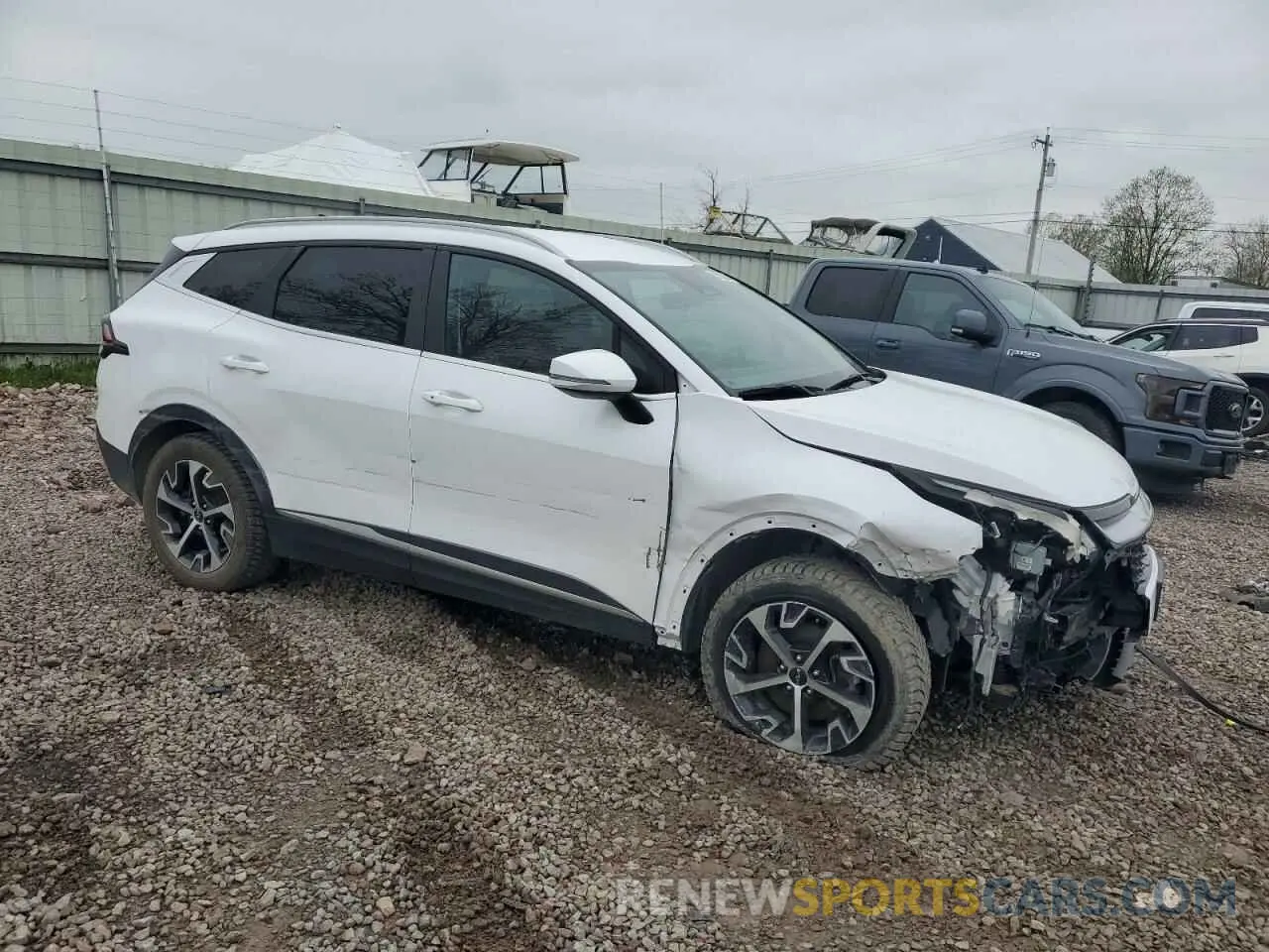 4 Фотография поврежденного автомобиля 5XYK3CAFXPG044810 KIA SPORTAGE 2023