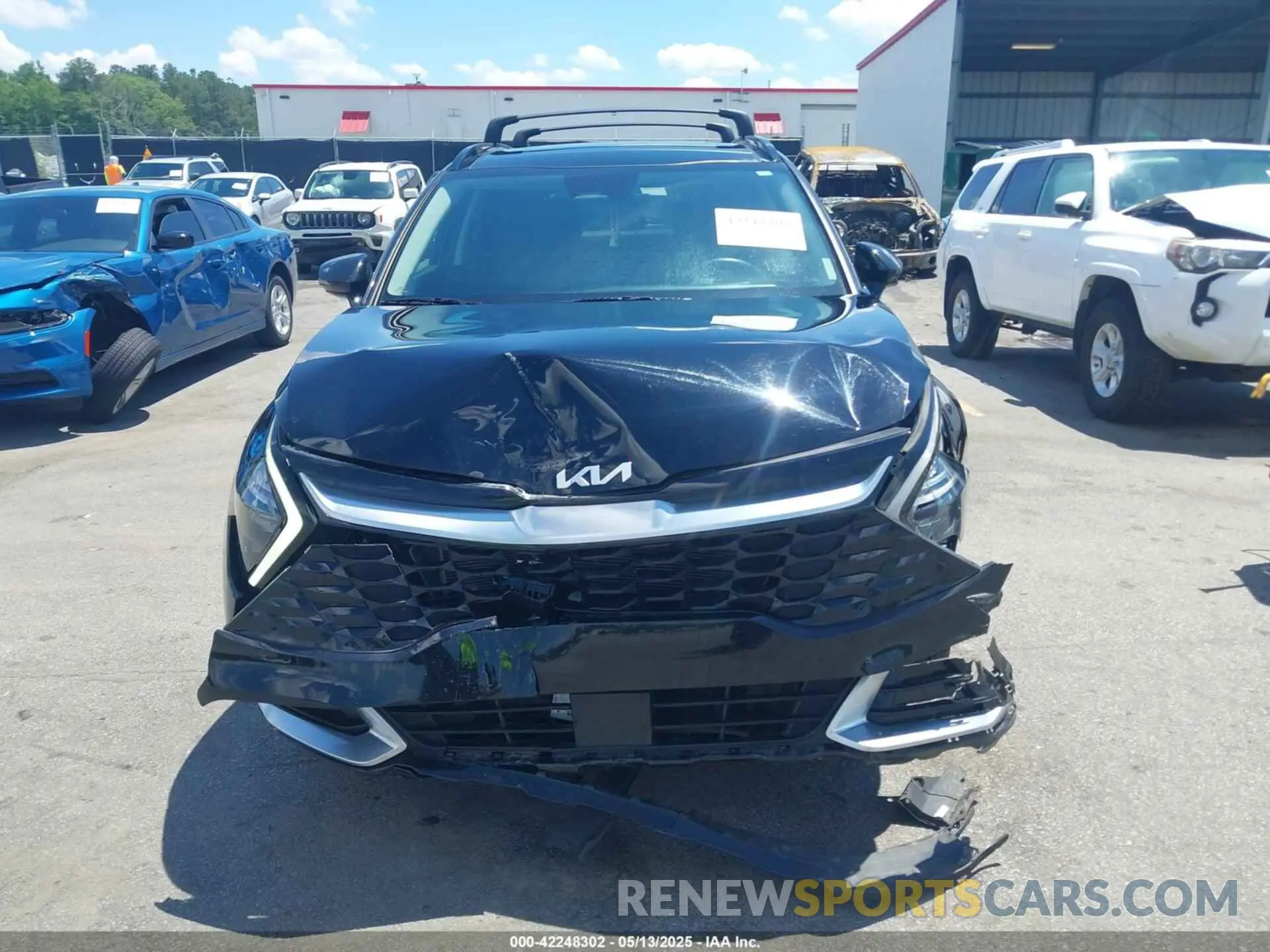 12 Фотография поврежденного автомобиля 5XYK4CAF6PG103395 KIA SPORTAGE 2023