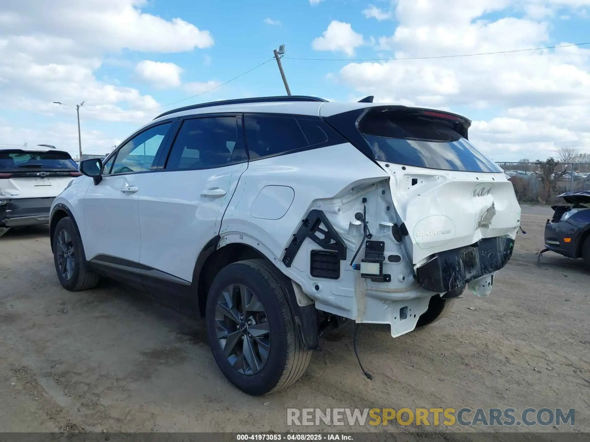 3 Photograph of a damaged car 5XYK4CAF6PG119046 KIA SPORTAGE 2023