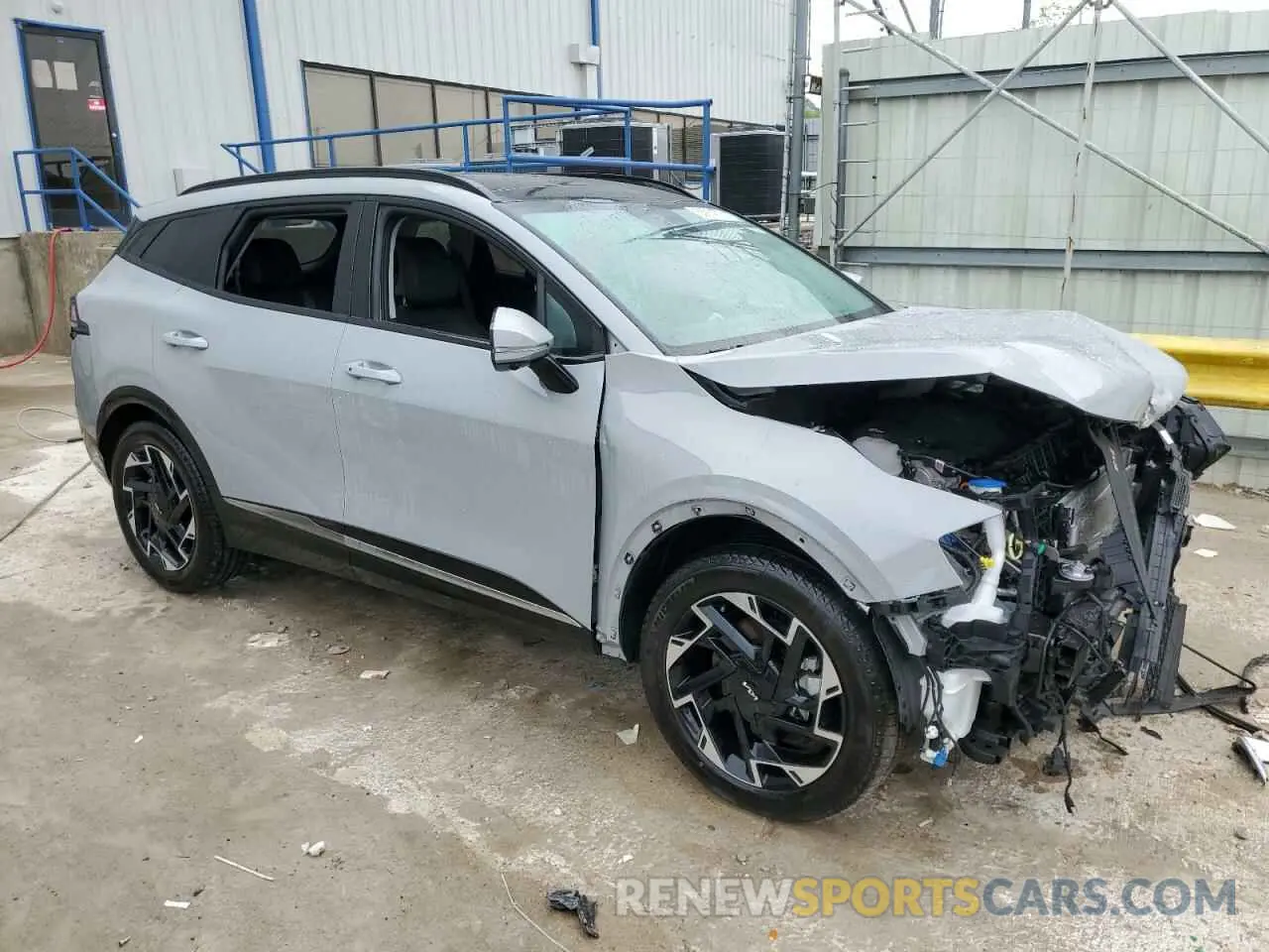 4 Photograph of a damaged car 5XYK53AF2PG001850 KIA SPORTAGE 2023