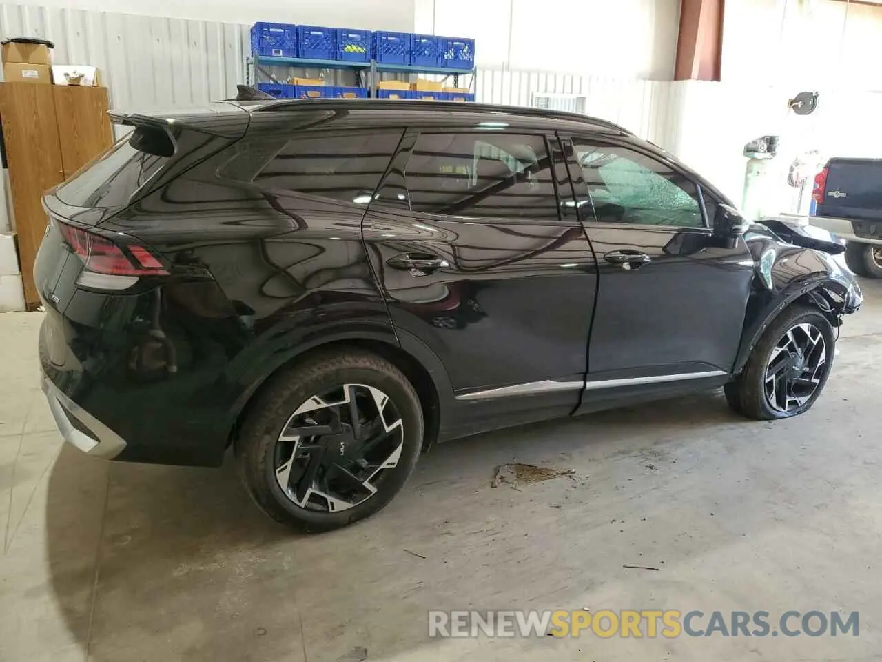 3 Photograph of a damaged car 5XYK5CAF5PG017346 KIA SPORTAGE 2023