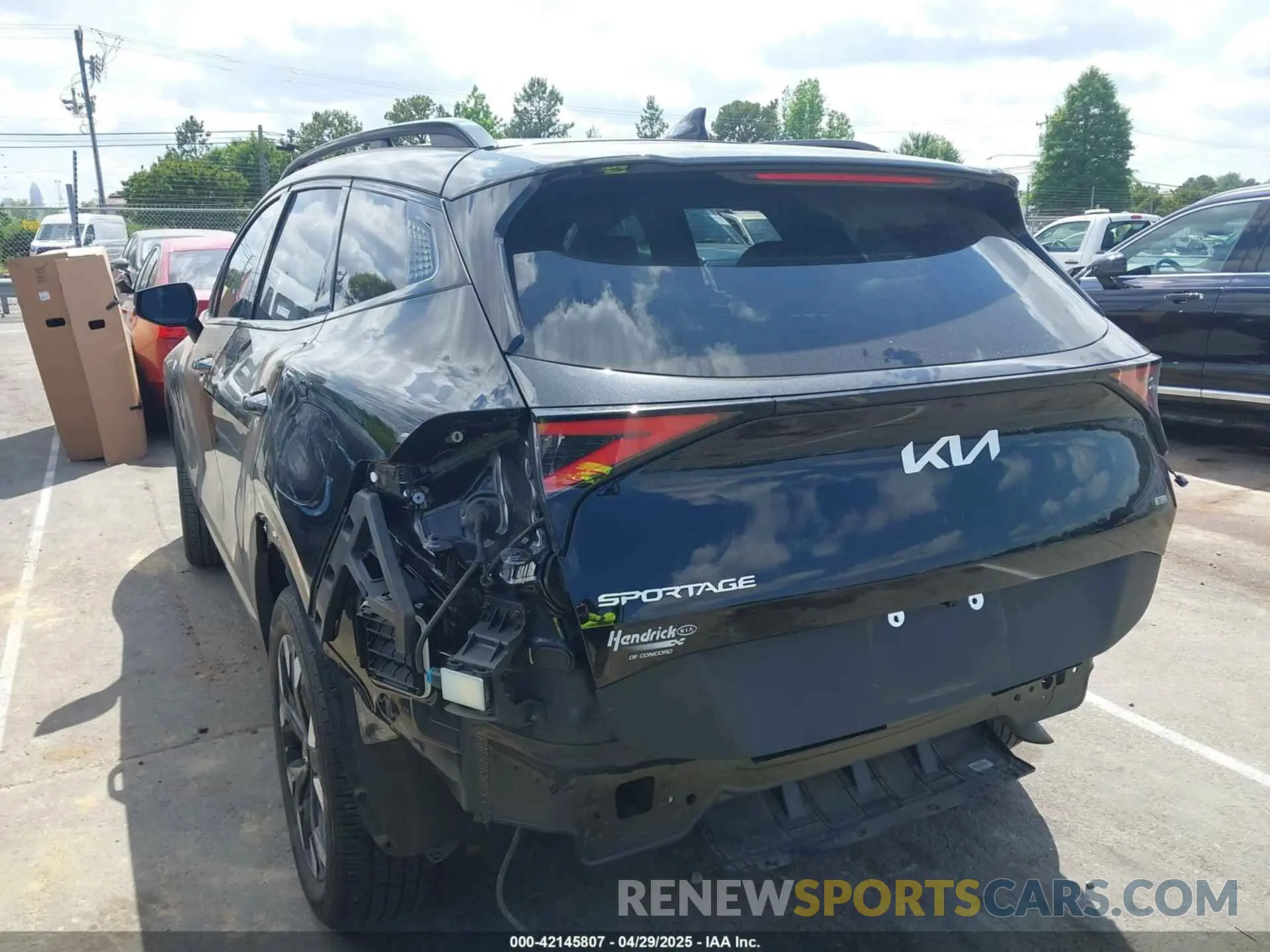 3 Фотография поврежденного автомобиля 5XYK6CAF1PG004543 KIA SPORTAGE 2023