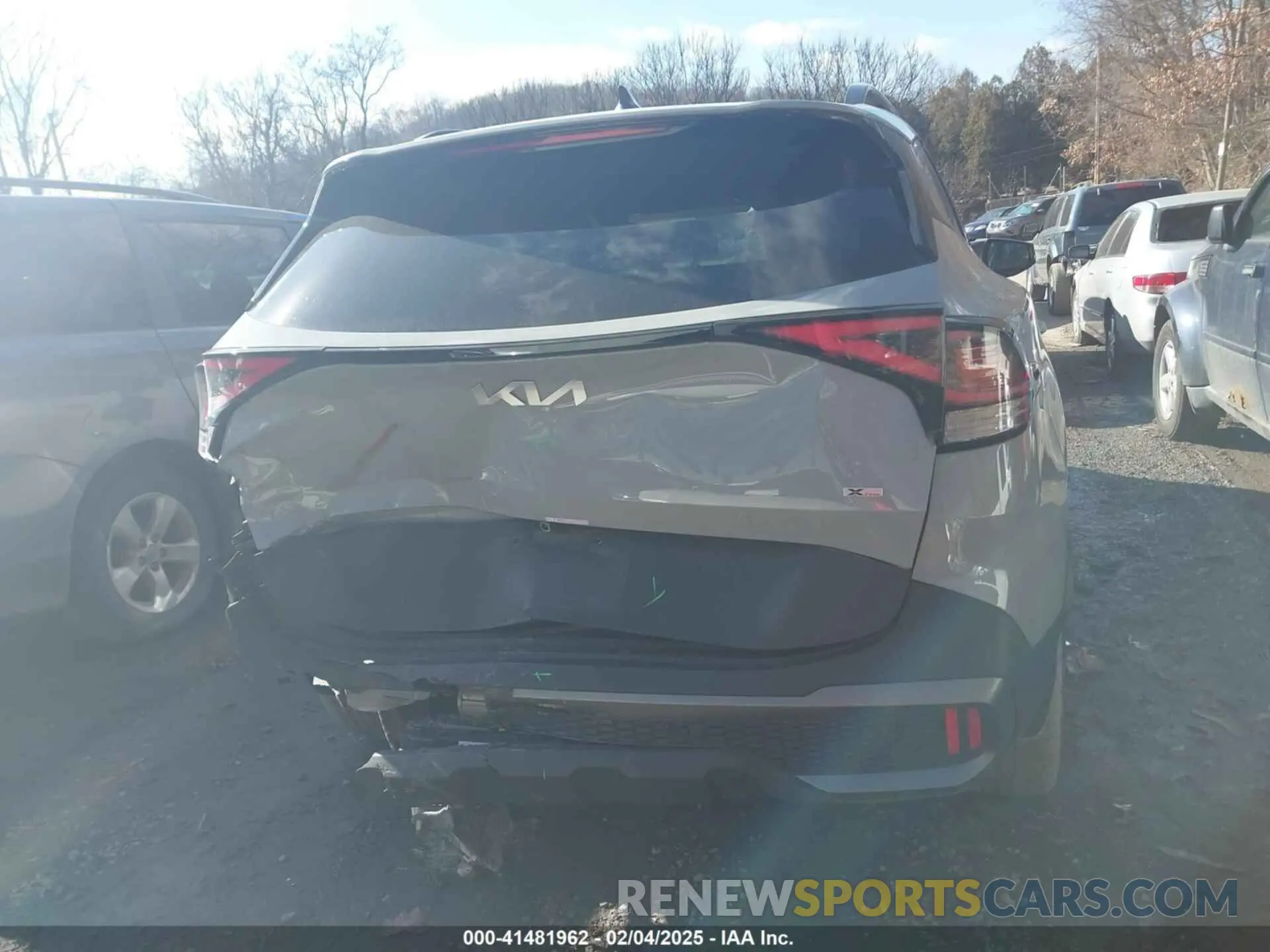 16 Photograph of a damaged car 5XYK6CAFXPG081119 KIA SPORTAGE 2023