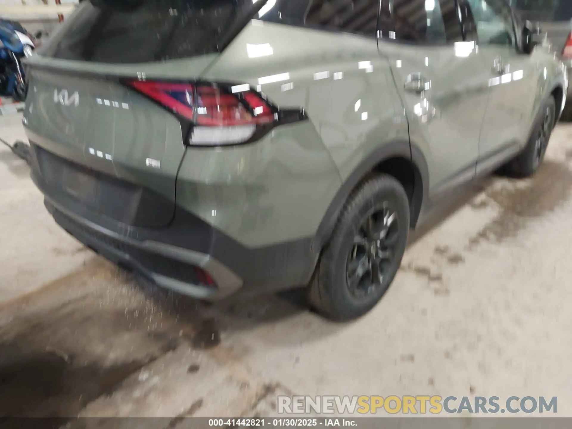 4 Фотография поврежденного автомобиля 5XYK7CAF2PG124221 KIA SPORTAGE 2023