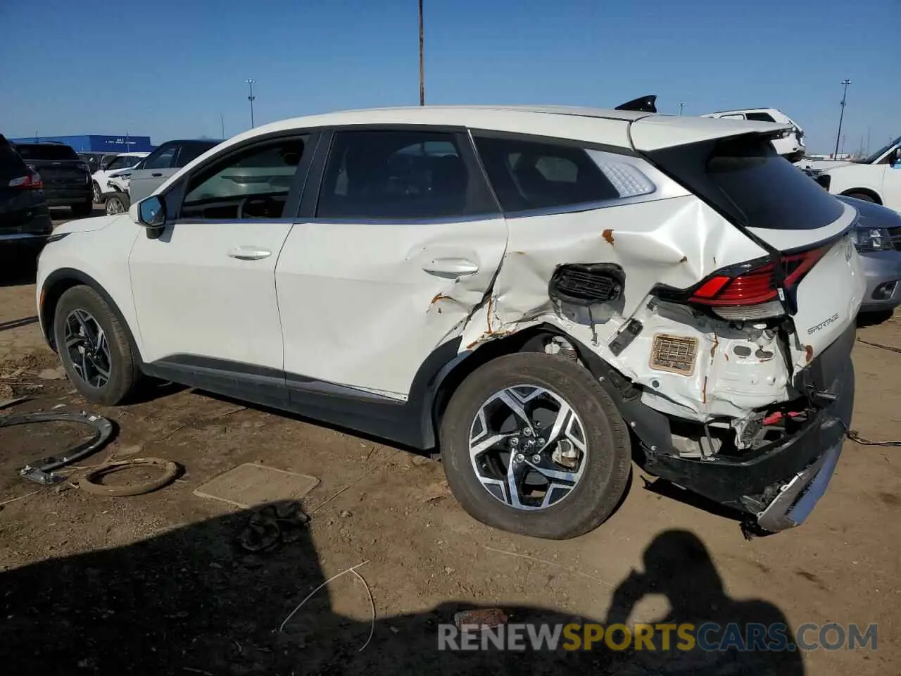 2 Фотография поврежденного автомобиля KNDPU3AF1P7079946 KIA SPORTAGE 2023