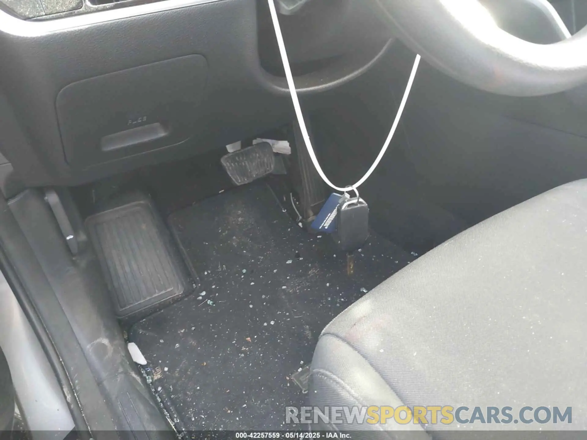 11 Photograph of a damaged car KNDPU3AF5P7085264 KIA SPORTAGE 2023