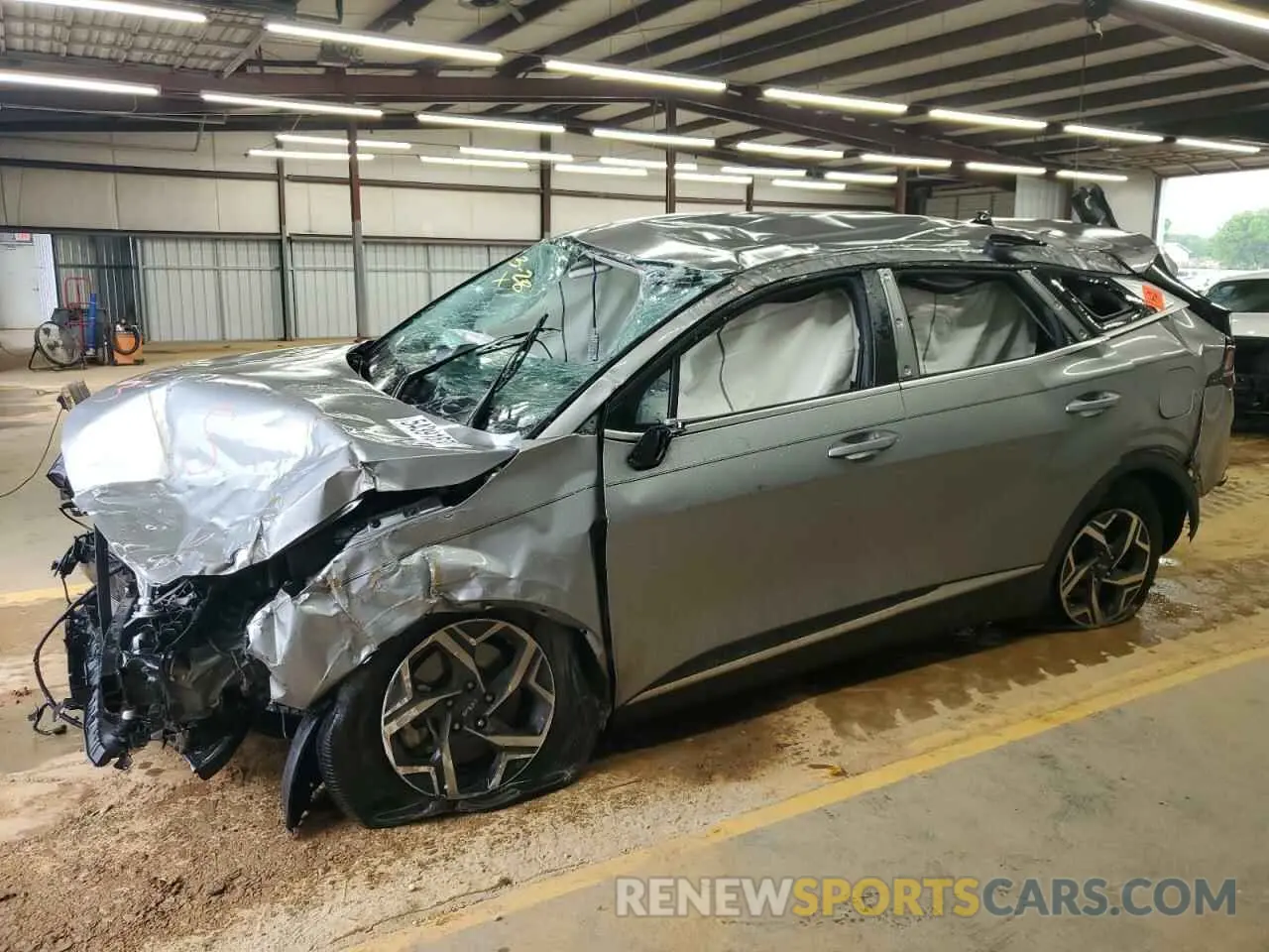 1 Photograph of a damaged car KNDPU3AF7P7182210 KIA SPORTAGE 2023
