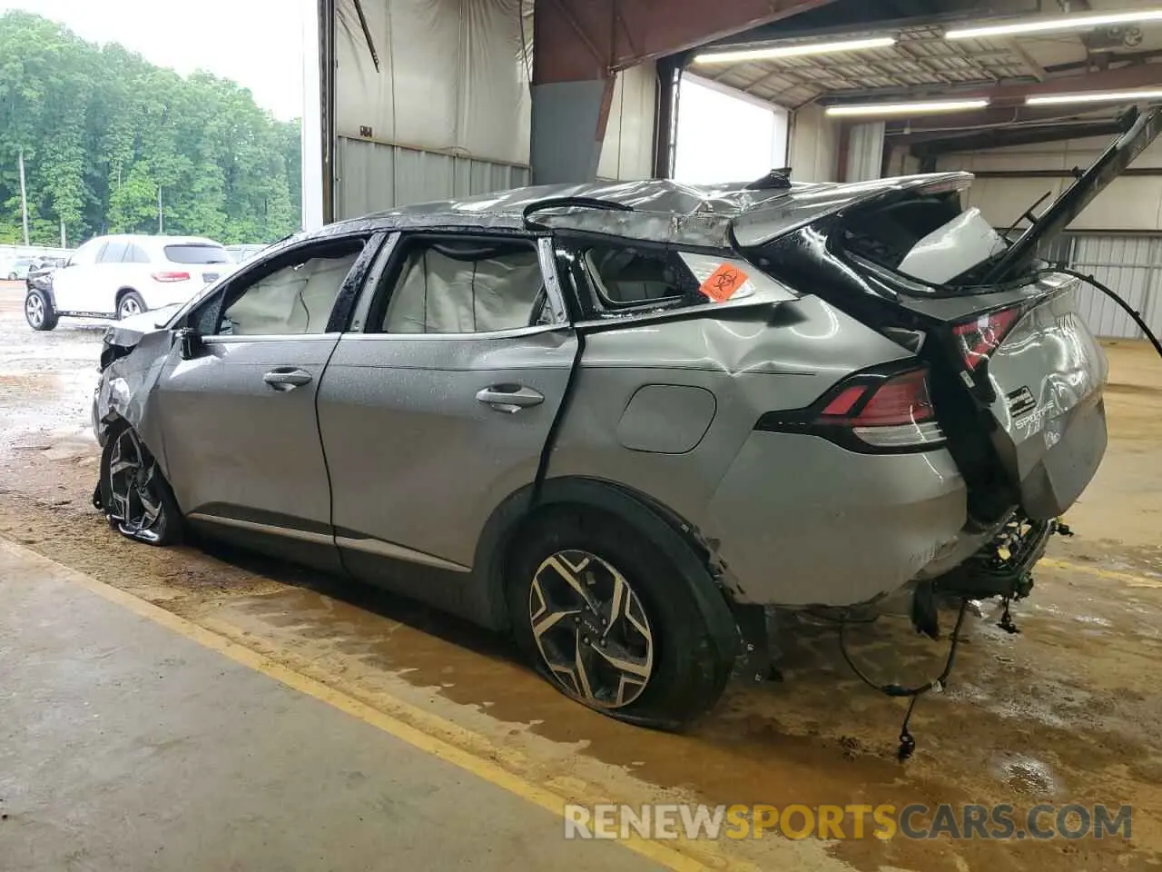 2 Photograph of a damaged car KNDPU3AF7P7182210 KIA SPORTAGE 2023