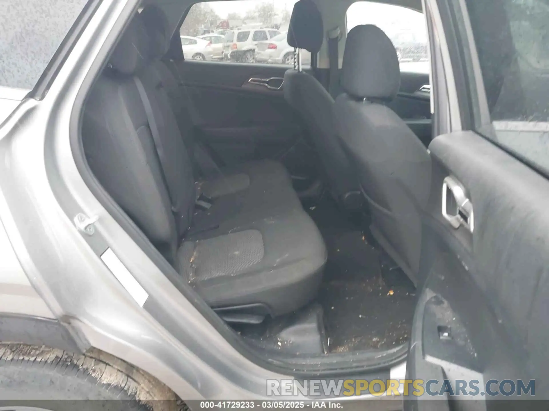8 Фотография поврежденного автомобиля KNDPU3AF8P7034079 KIA SPORTAGE 2023