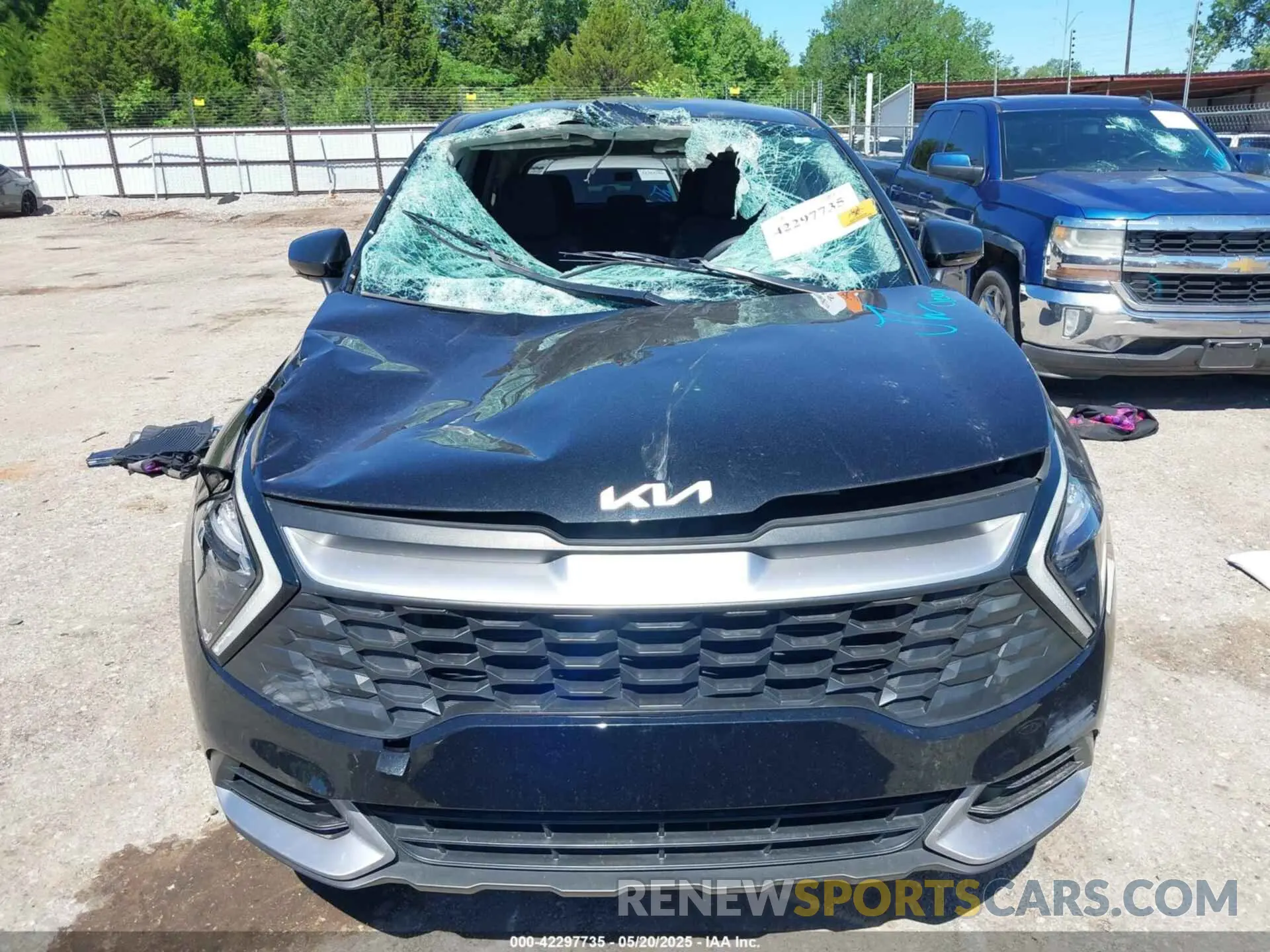 12 Фотография поврежденного автомобиля KNDPU3AF8P7036849 KIA SPORTAGE 2023
