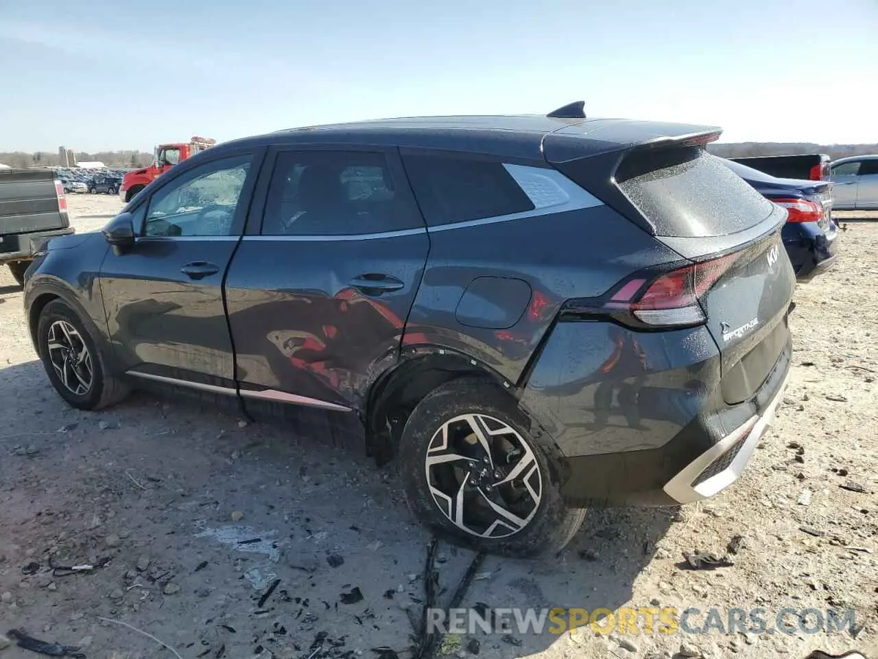 2 Photograph of a damaged car KNDPU3AF8P7043865 KIA SPORTAGE 2023