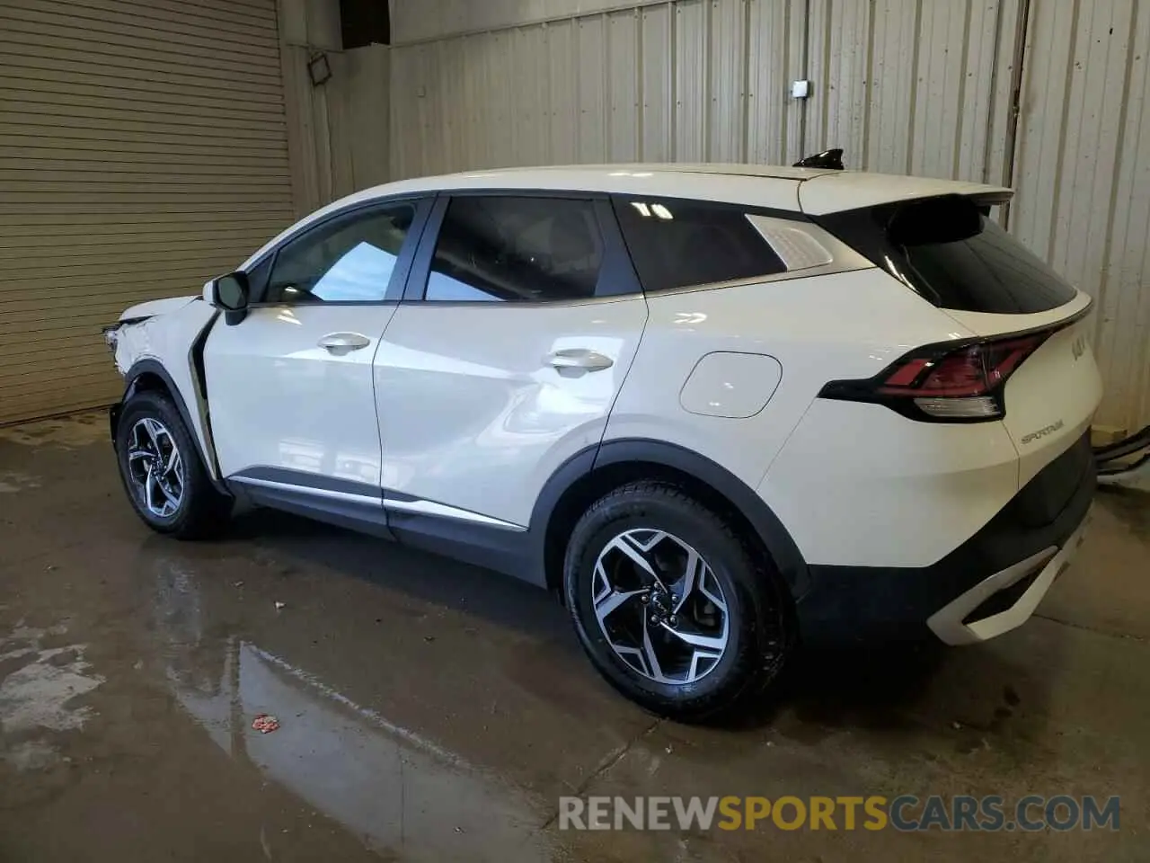 2 Photograph of a damaged car KNDPUCAF0P7082854 KIA SPORTAGE 2023