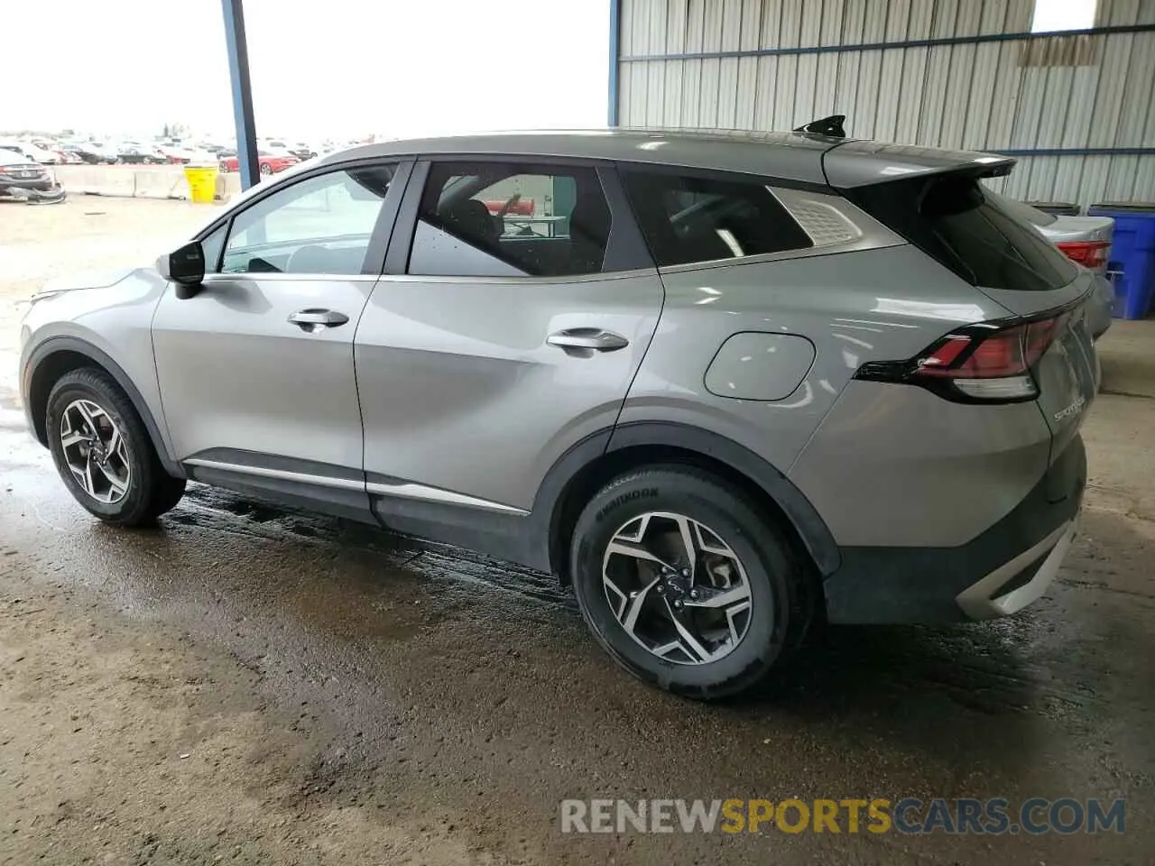 2 Photograph of a damaged car KNDPUCAF3P7187646 KIA SPORTAGE 2023