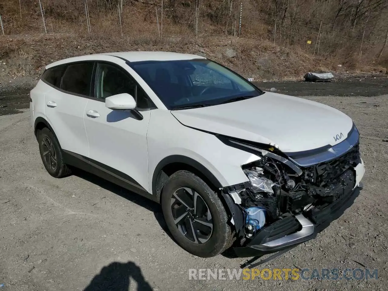 4 Photograph of a damaged car KNDPUCAG1P7063206 KIA SPORTAGE 2023