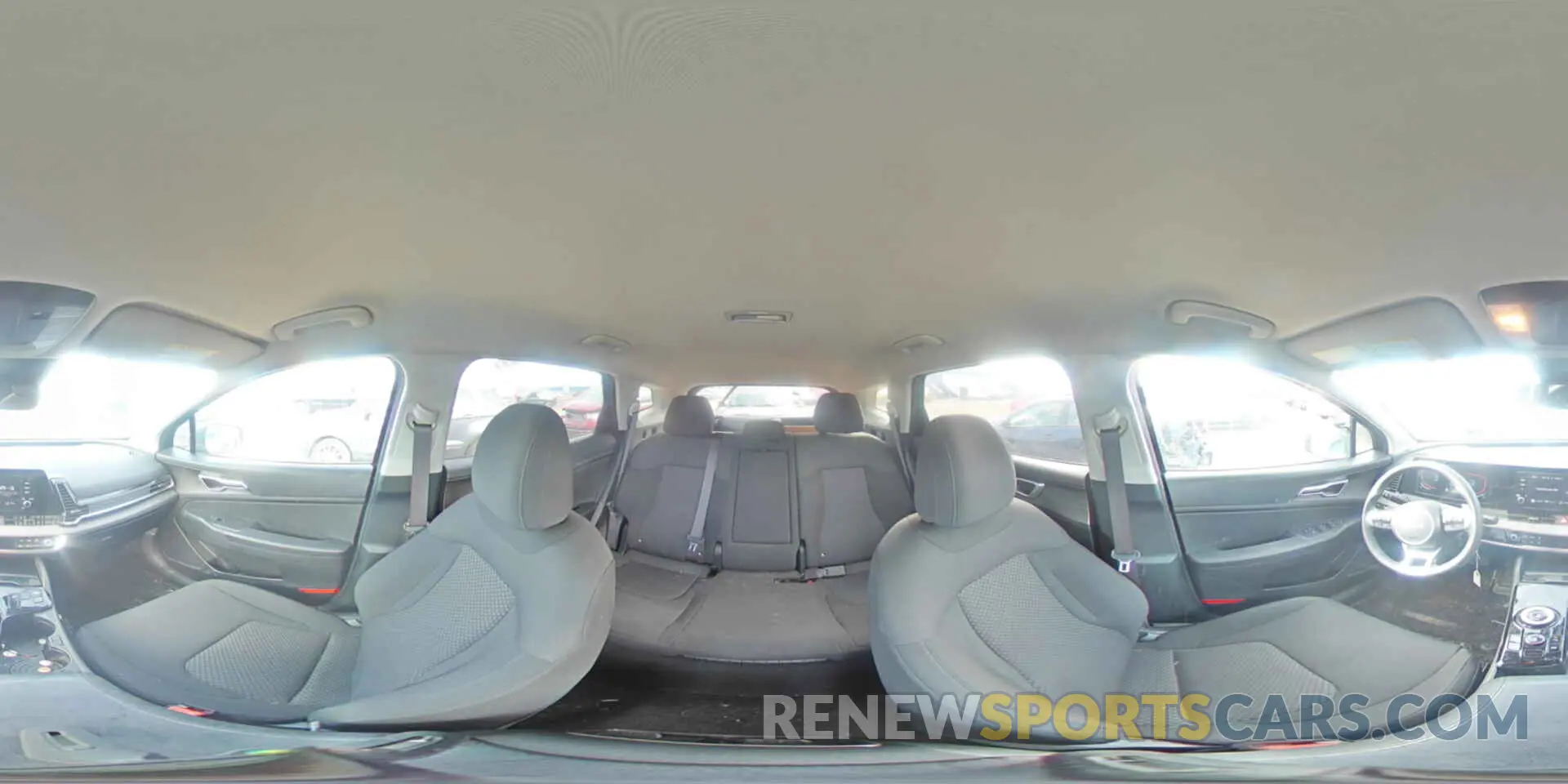 14 Photograph of a damaged car KNDPUCAG7P7052193 KIA SPORTAGE 2023