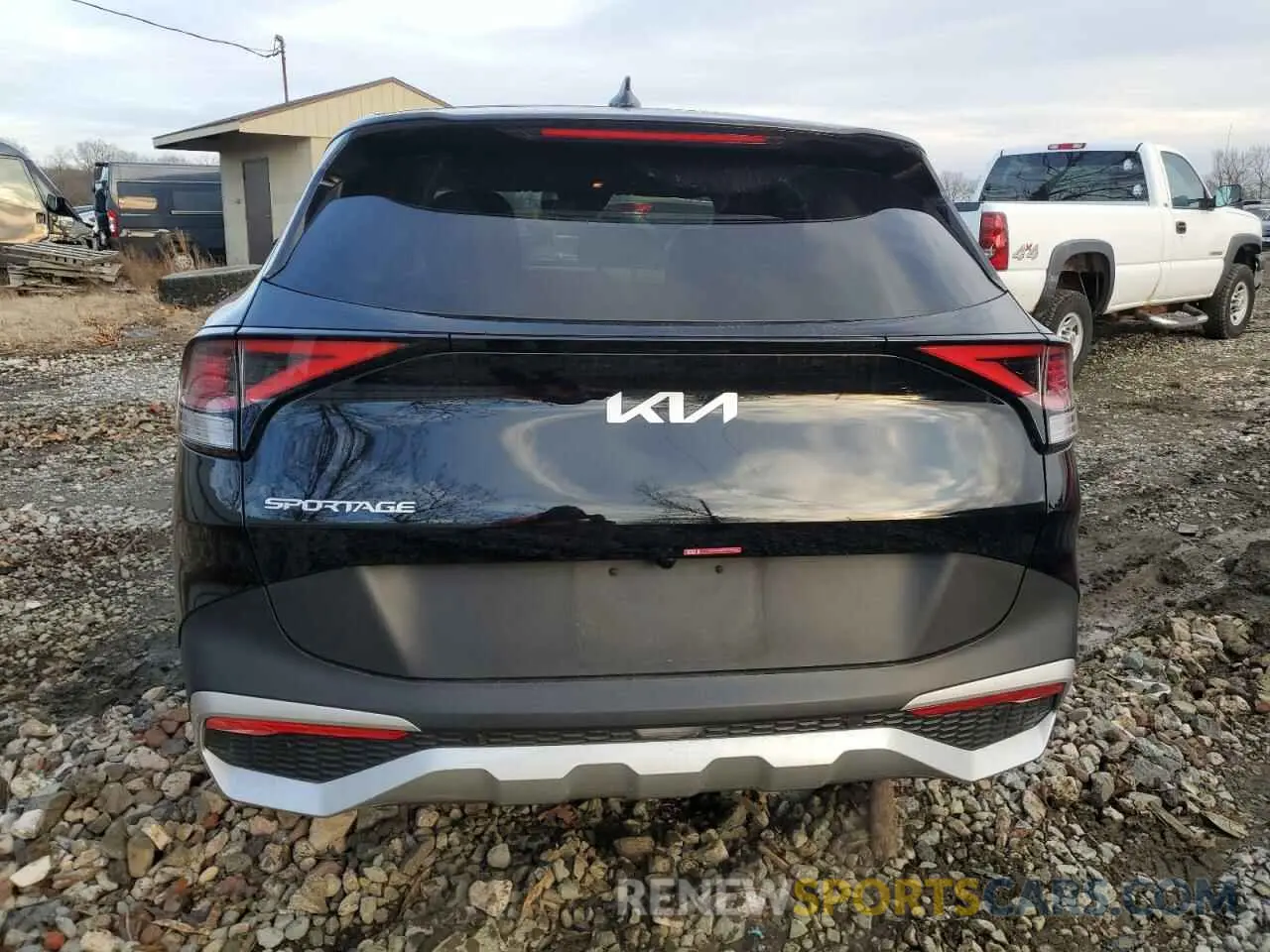 6 Photograph of a damaged car 5XYK33DF4RG213296 KIA SPORTAGE 2024