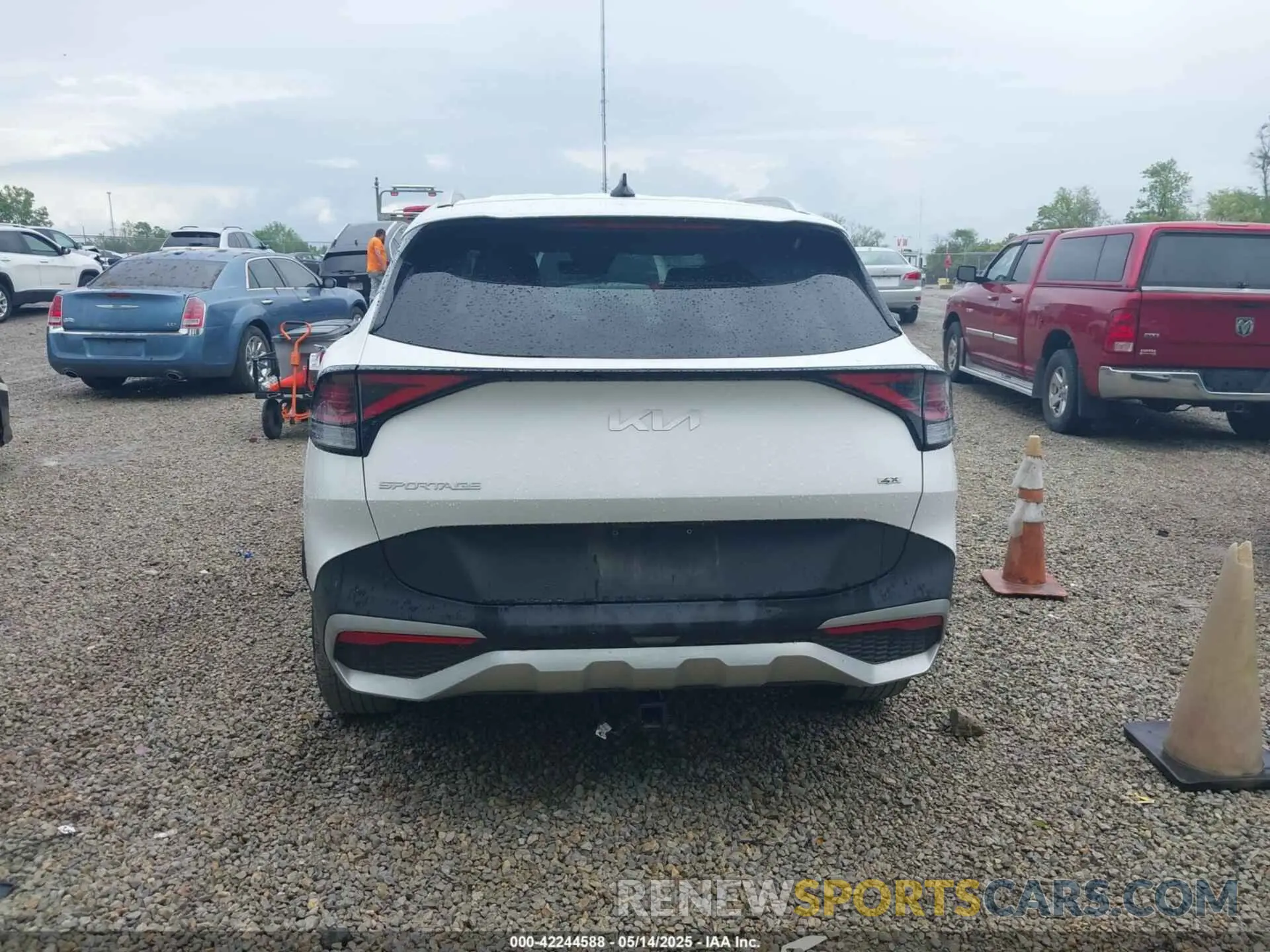 17 Фотография поврежденного автомобиля 5XYK3CDF2RG183800 KIA SPORTAGE 2024