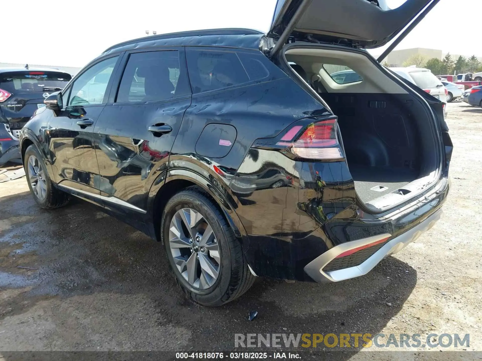 3 Photograph of a damaged car 5XYK43DF5RG222022 KIA SPORTAGE 2024