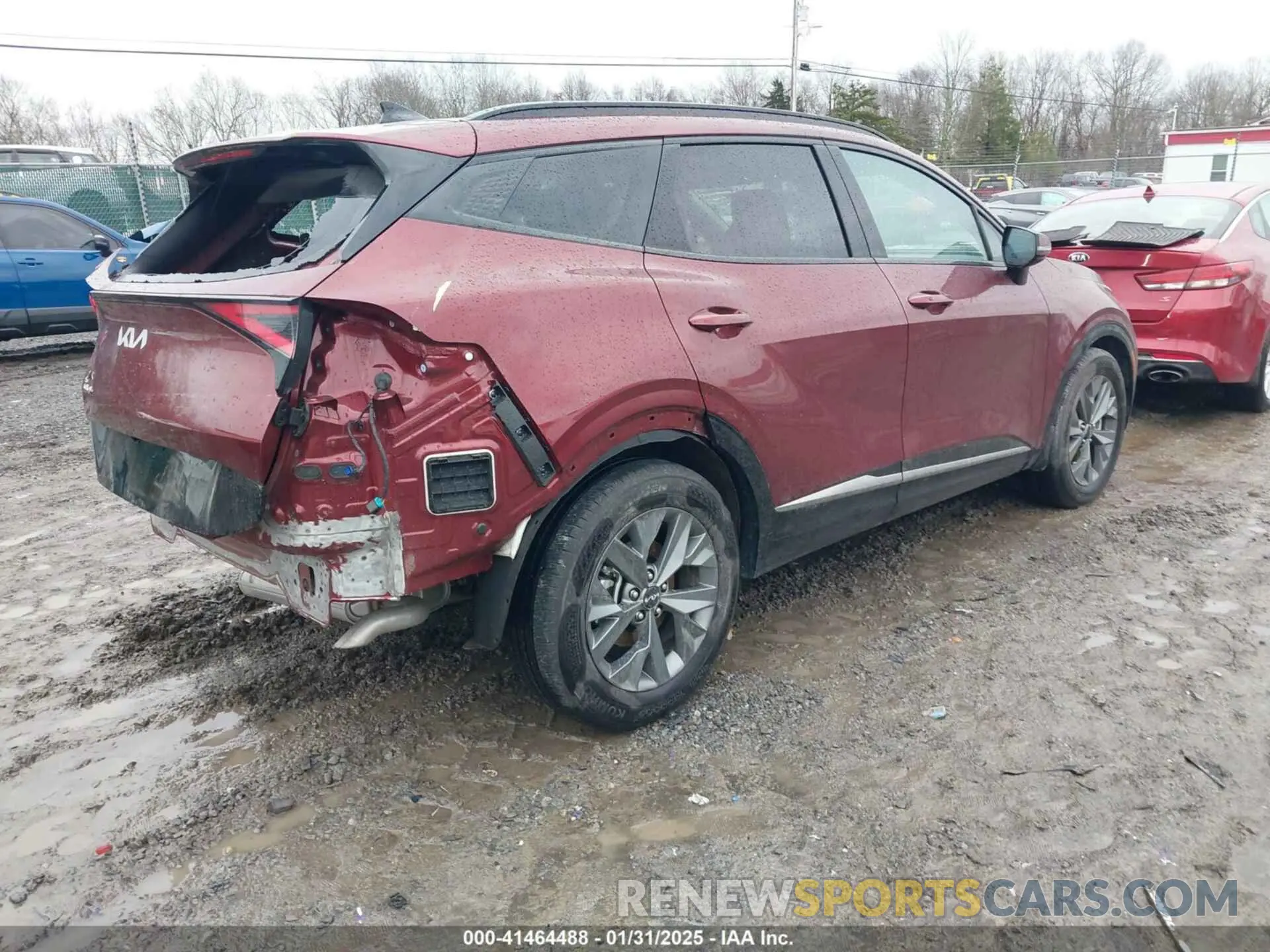4 Photograph of a damaged car 5XYK43DF7RG209966 KIA SPORTAGE 2024