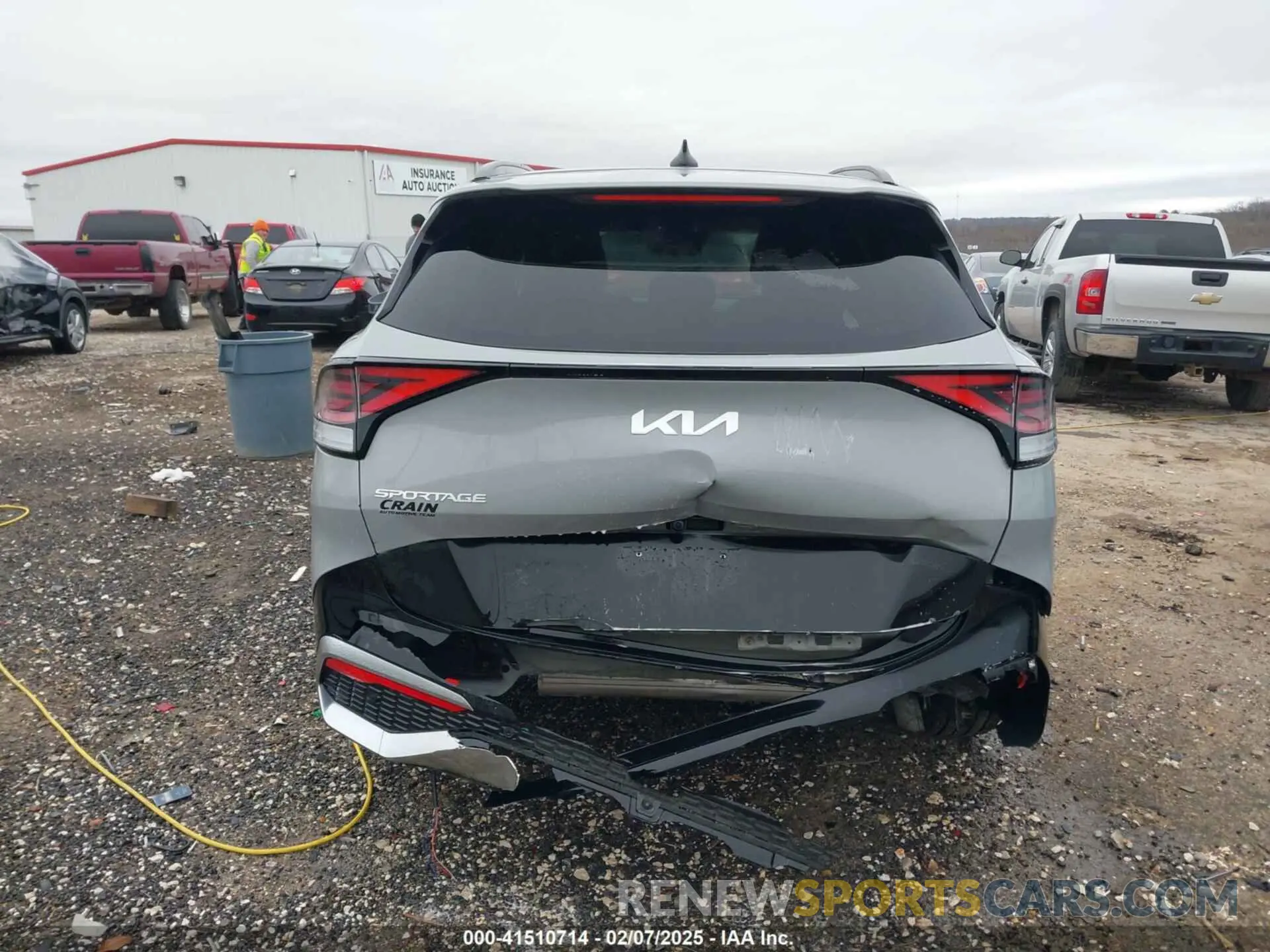 17 Photograph of a damaged car 5XYK53DF8RG203459 KIA SPORTAGE 2024