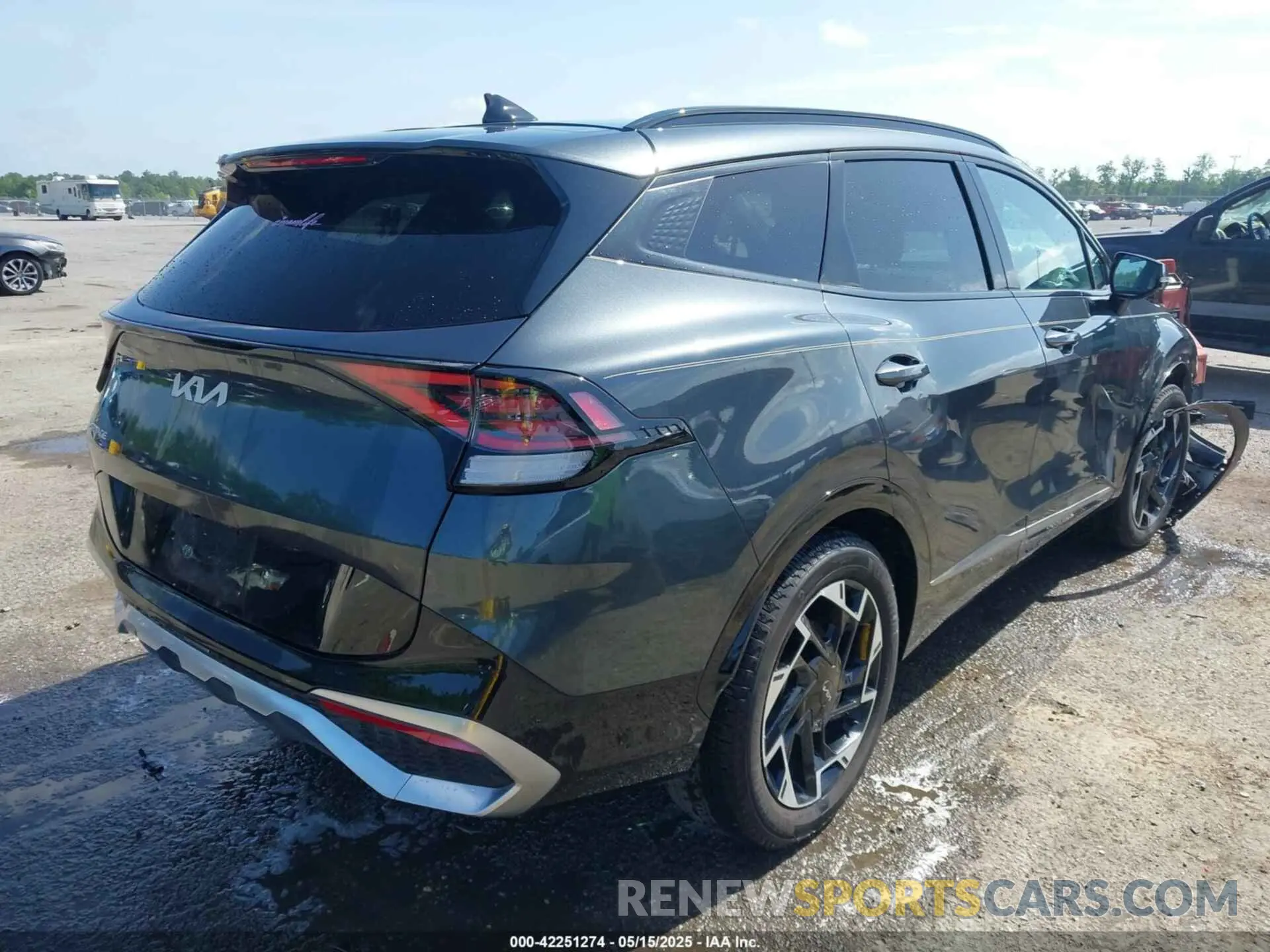 4 Фотография поврежденного автомобиля 5XYK53DFXRG206217 KIA SPORTAGE 2024