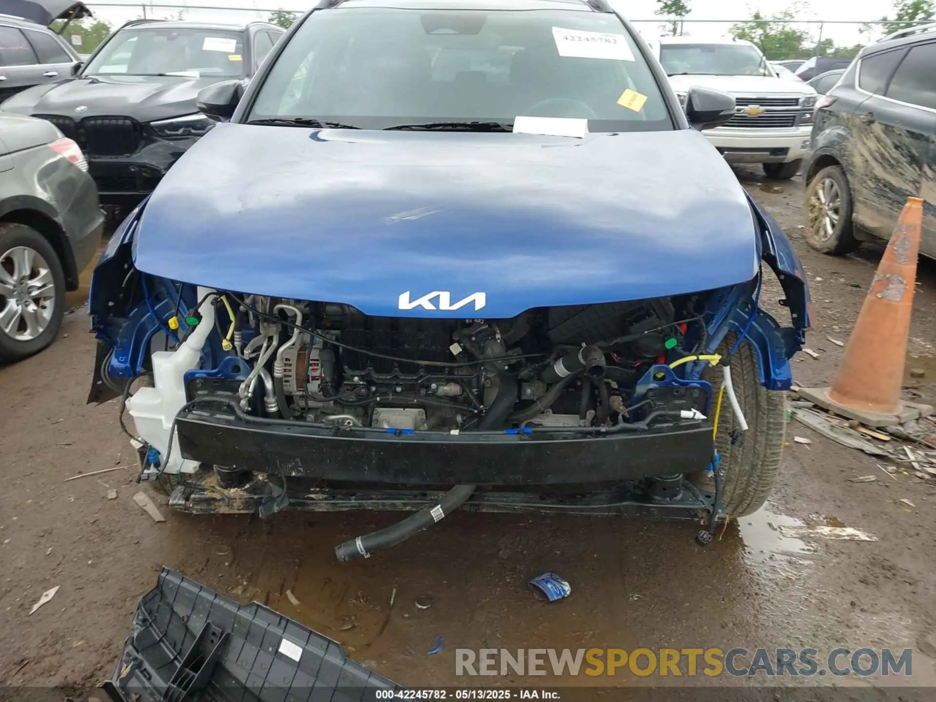 13 Photograph of a damaged car 5XYK6CDF2RG181102 KIA SPORTAGE 2024