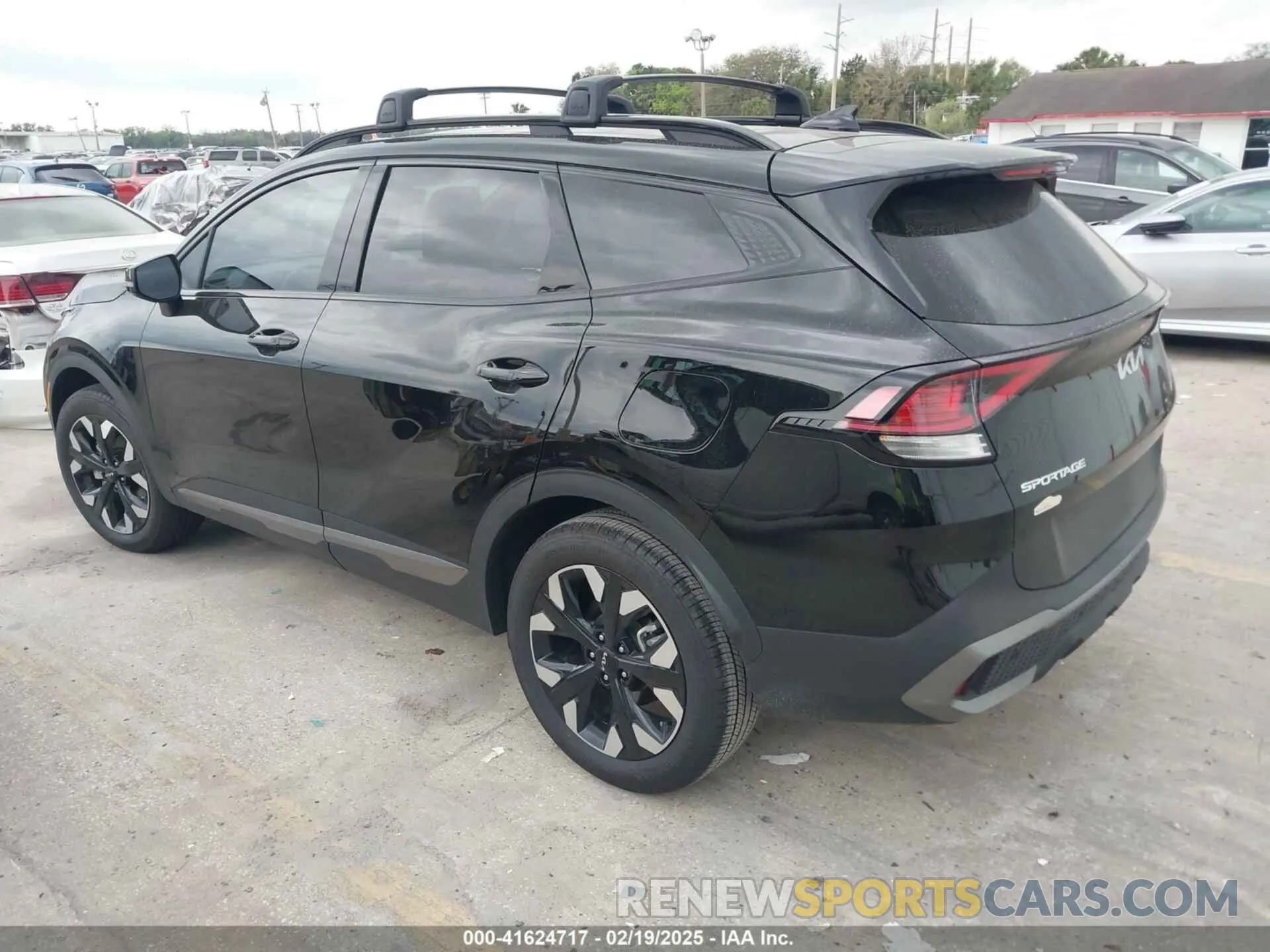 3 Photograph of a damaged car 5XYK6CDFXRG168078 KIA SPORTAGE 2024