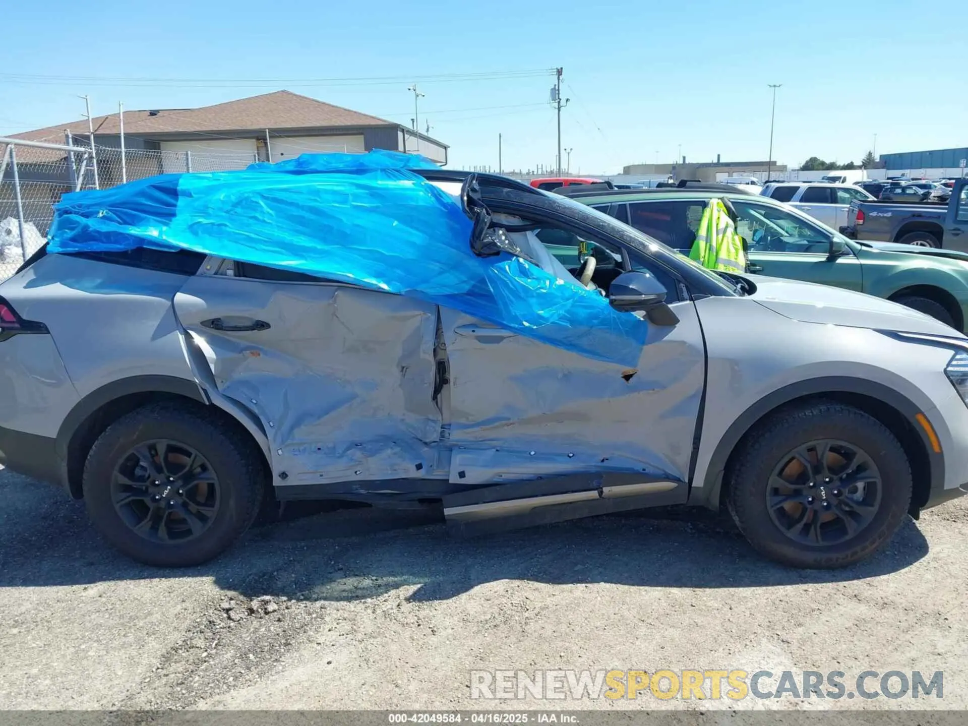 13 Photograph of a damaged car 5XYK7CDF3RG206764 KIA SPORTAGE 2024