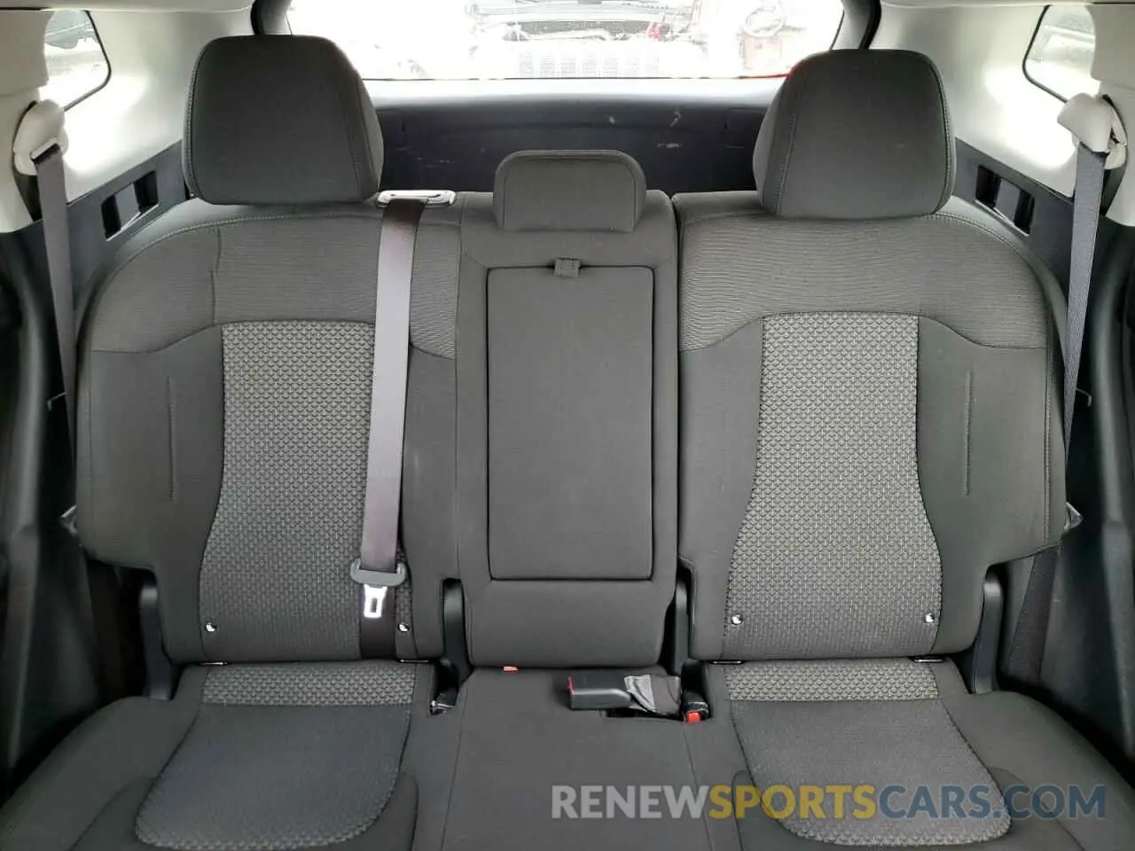 10 Фотография поврежденного автомобиля KNDPU3DG9R7120234 KIA SPORTAGE 2024