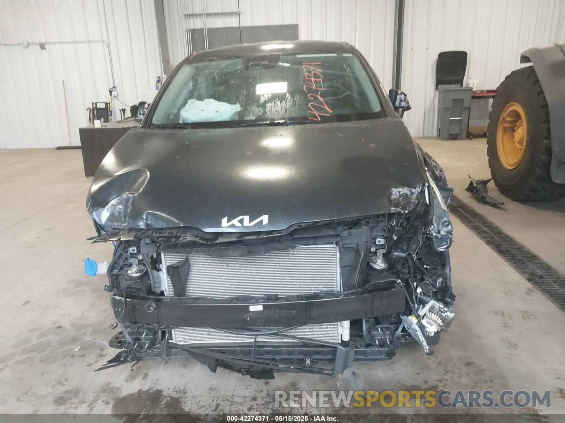 11 Photograph of a damaged car KNDPUCDF4R7296180 KIA SPORTAGE 2024