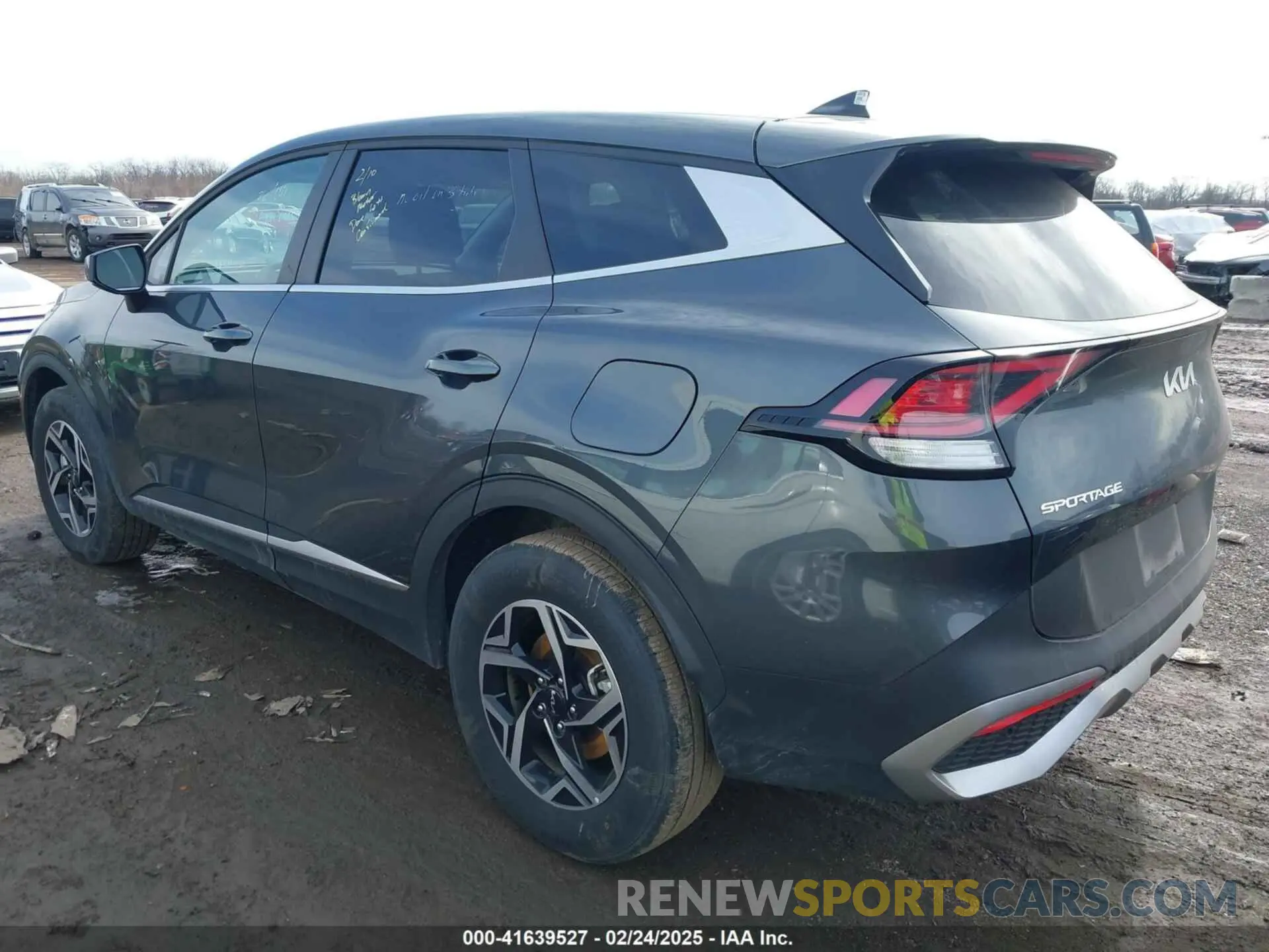 3 Фотография поврежденного автомобиля KNDPUCDFXR7308560 KIA SPORTAGE 2024