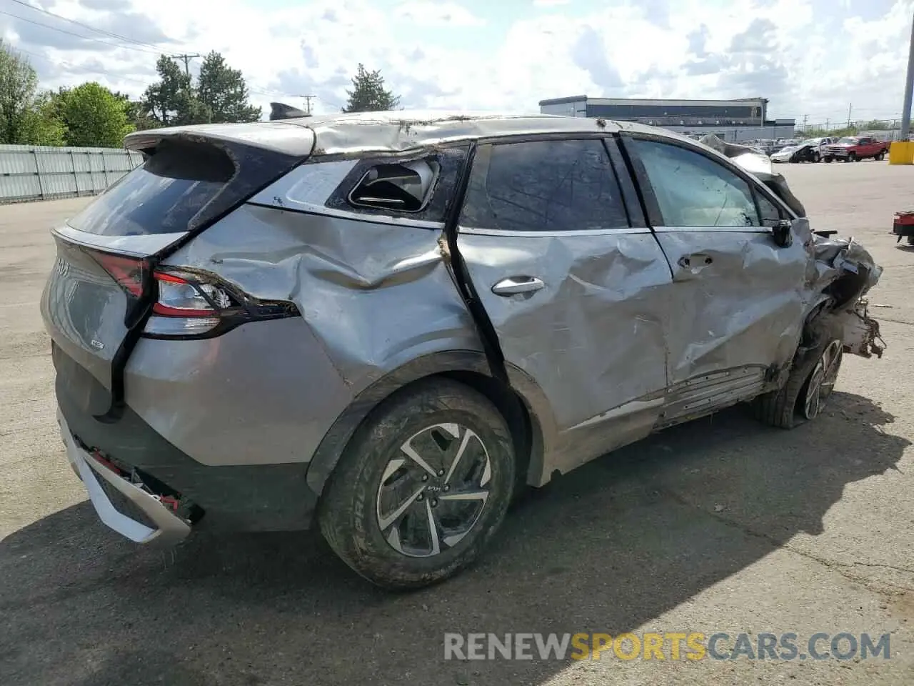 3 Photograph of a damaged car KNDPUCDG0R7125564 KIA SPORTAGE 2024