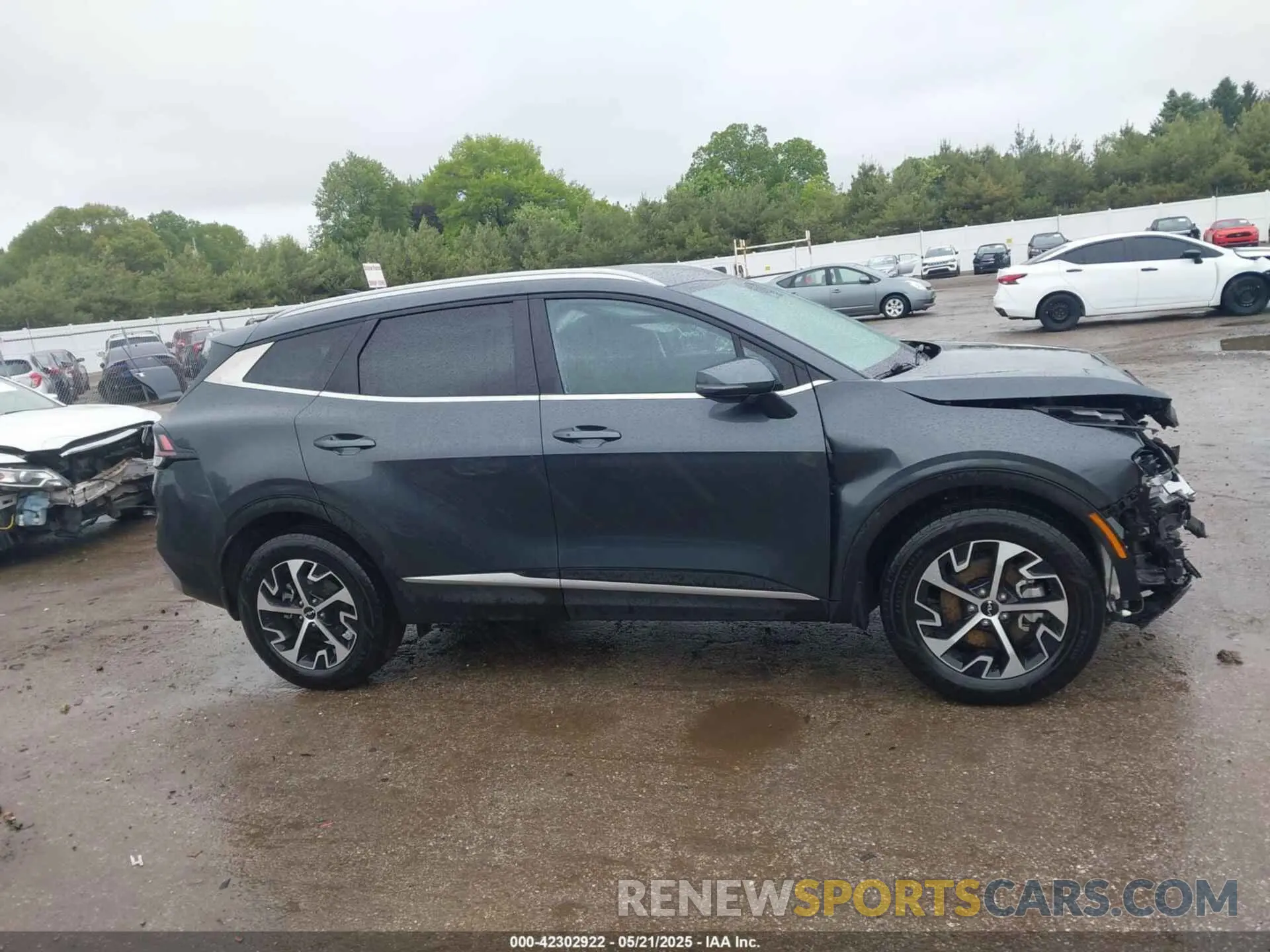 14 Фотография поврежденного автомобиля KNDPVCDF0R7216970 KIA SPORTAGE 2024