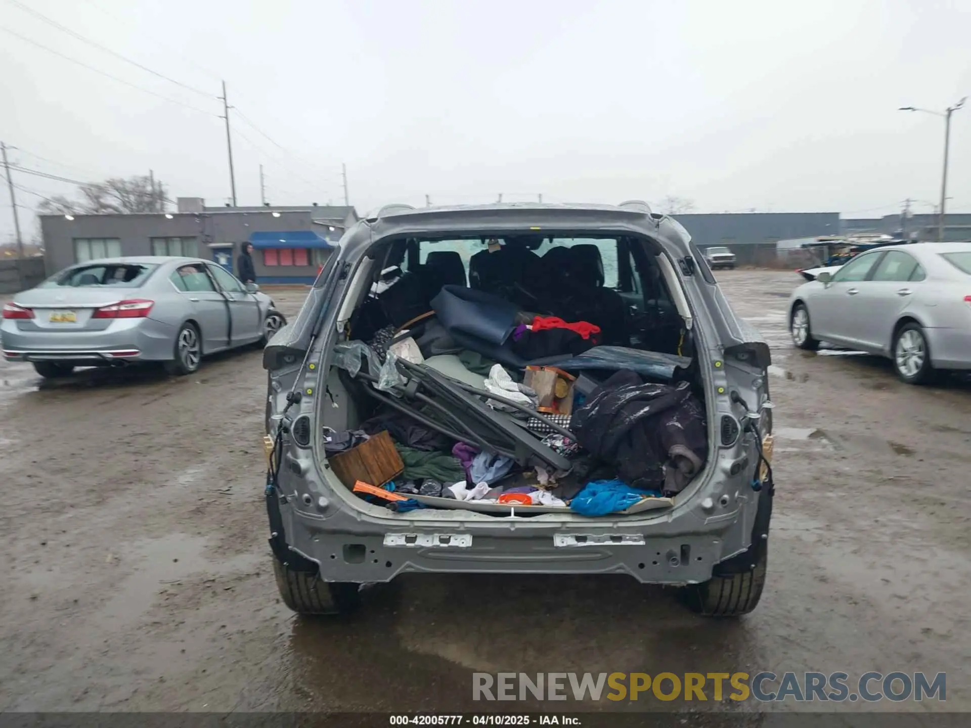15 Photograph of a damaged car KNDPVCDF8R7268086 KIA SPORTAGE 2024