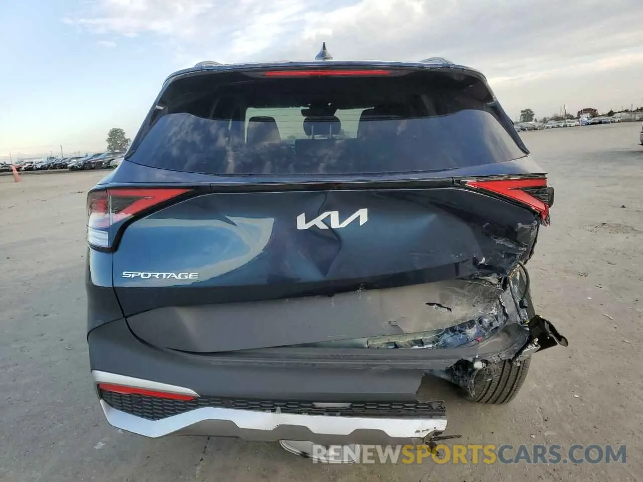 6 Photograph of a damaged car KNDPVCDG5R7130160 KIA SPORTAGE 2024