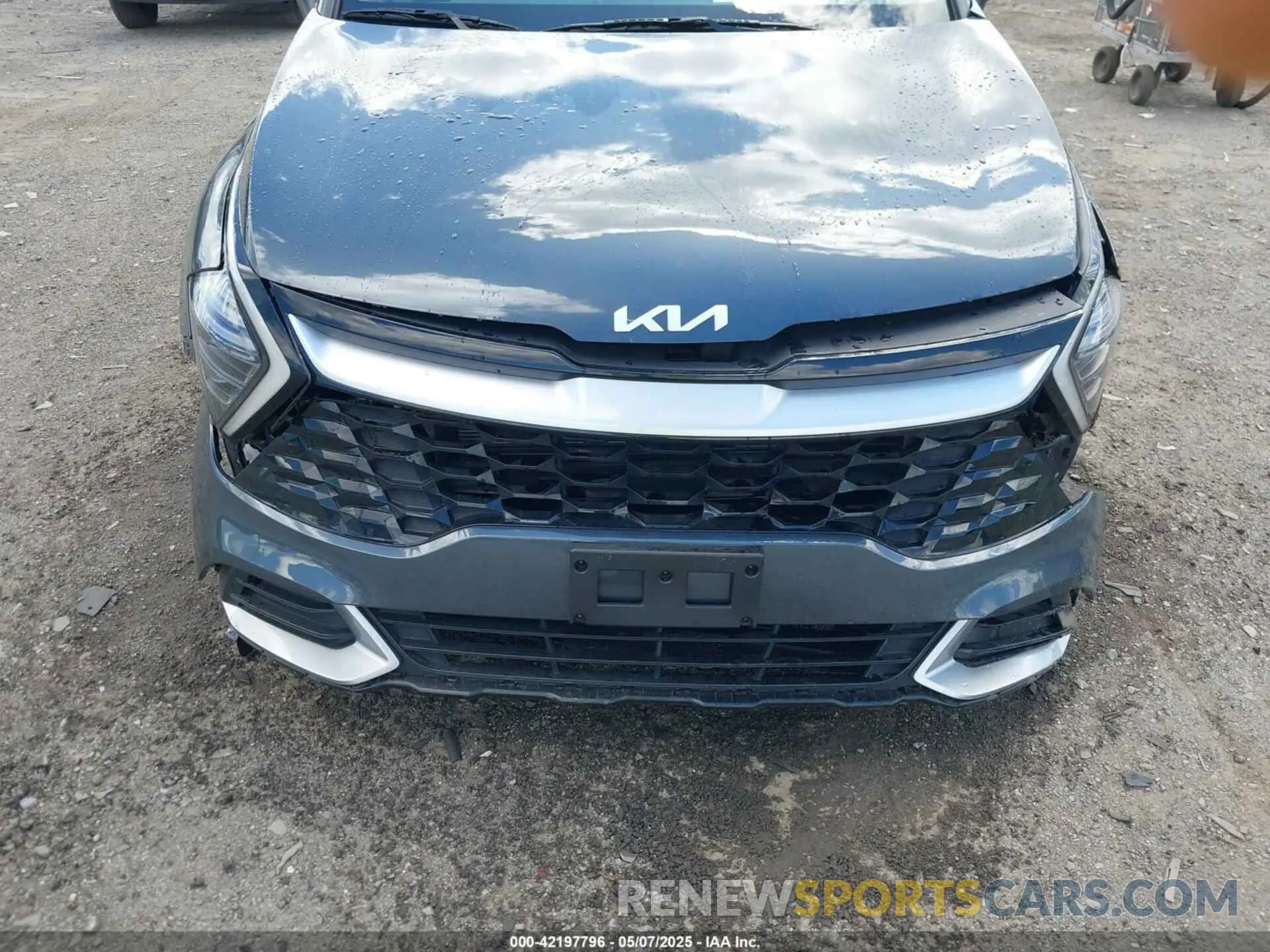 18 Photograph of a damaged car 5XYK33DF4SG235160 KIA SPORTAGE 2025