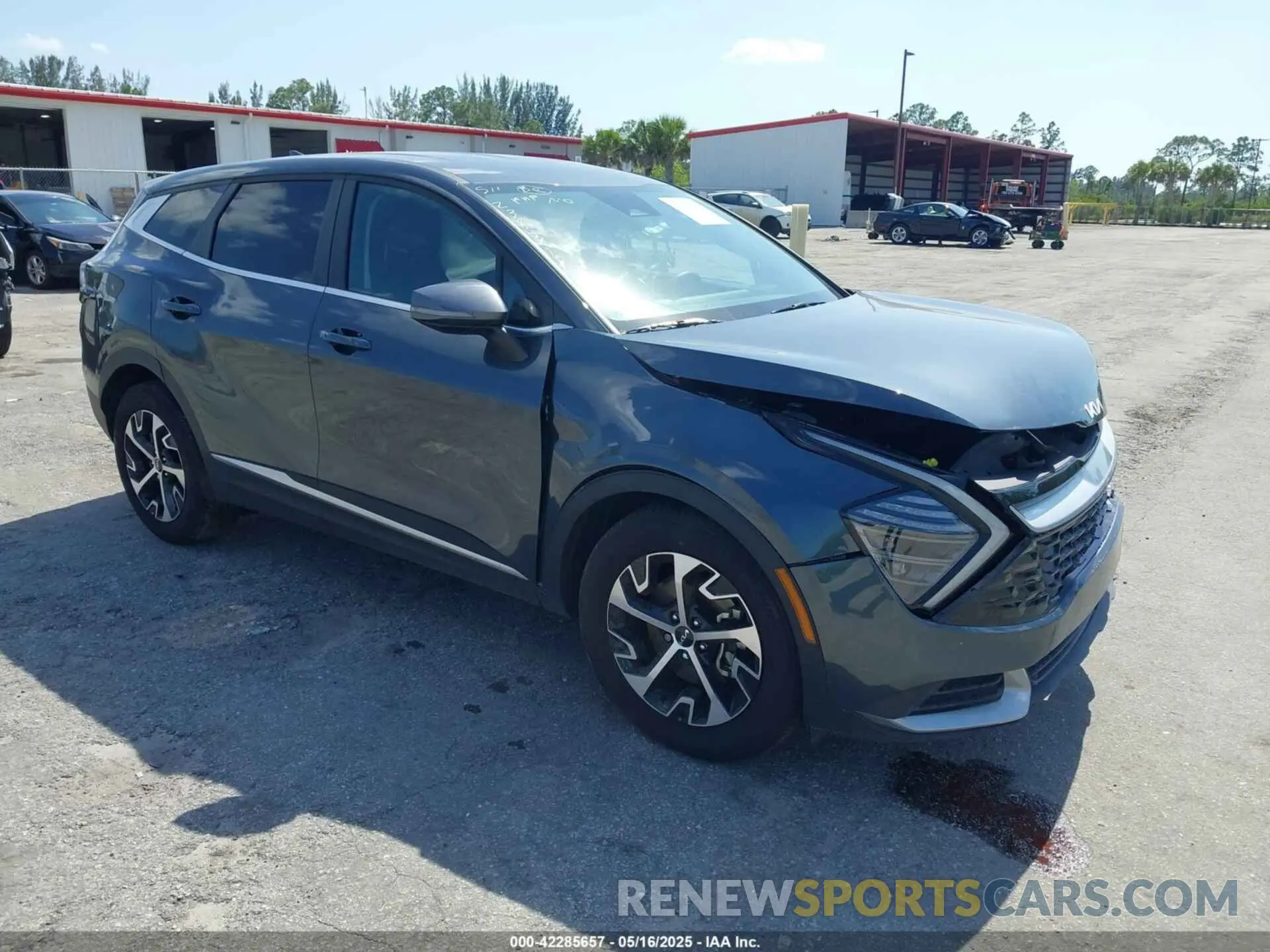 1 Photograph of a damaged car 5XYK33DF6SG238318 KIA SPORTAGE 2025
